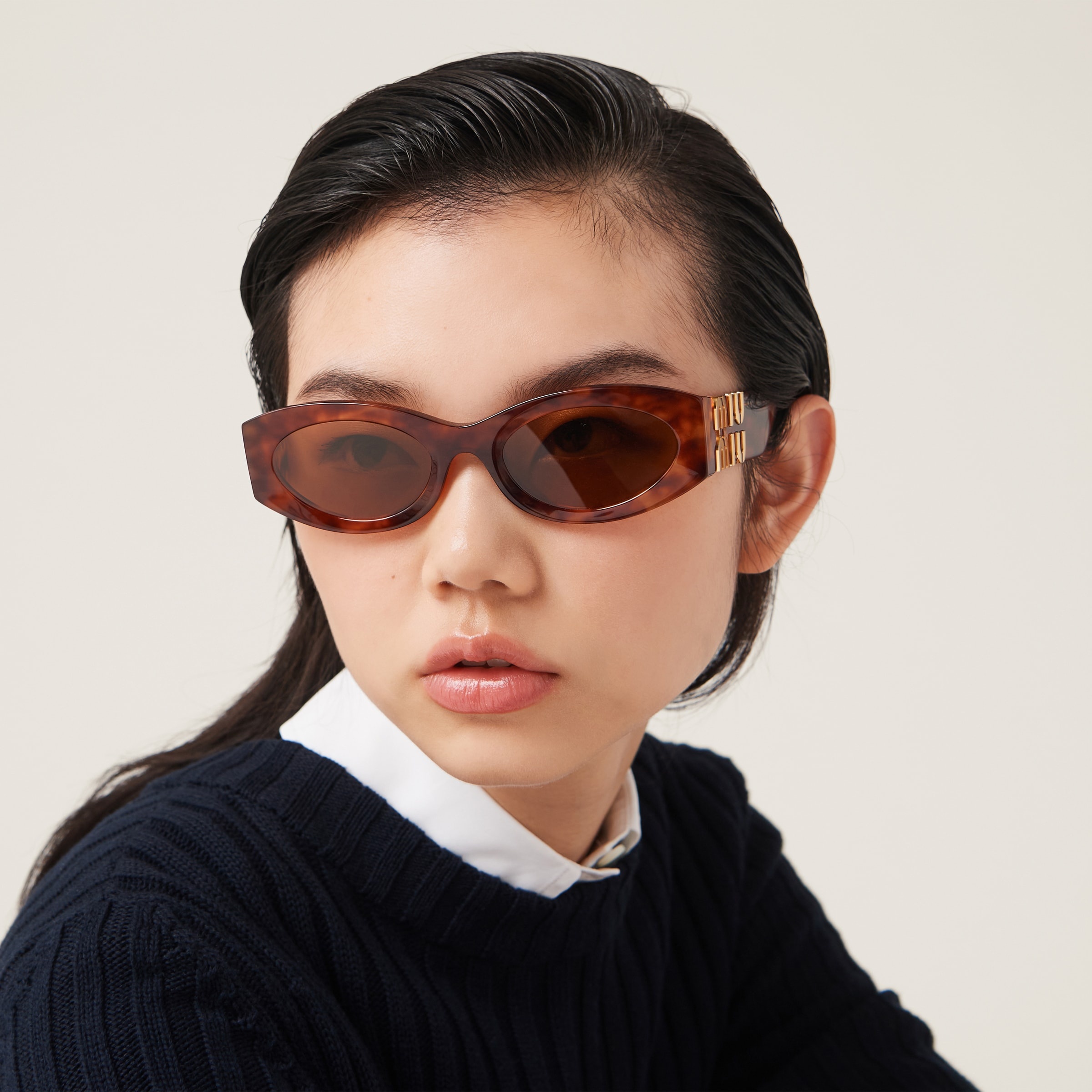 【MIU MIU】Shield Glimpse Sunglasses 0400020489320_GOLDDARKGREY?wid