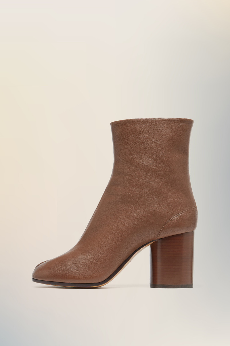 Maison Margiela Tabi ankle boots outlook