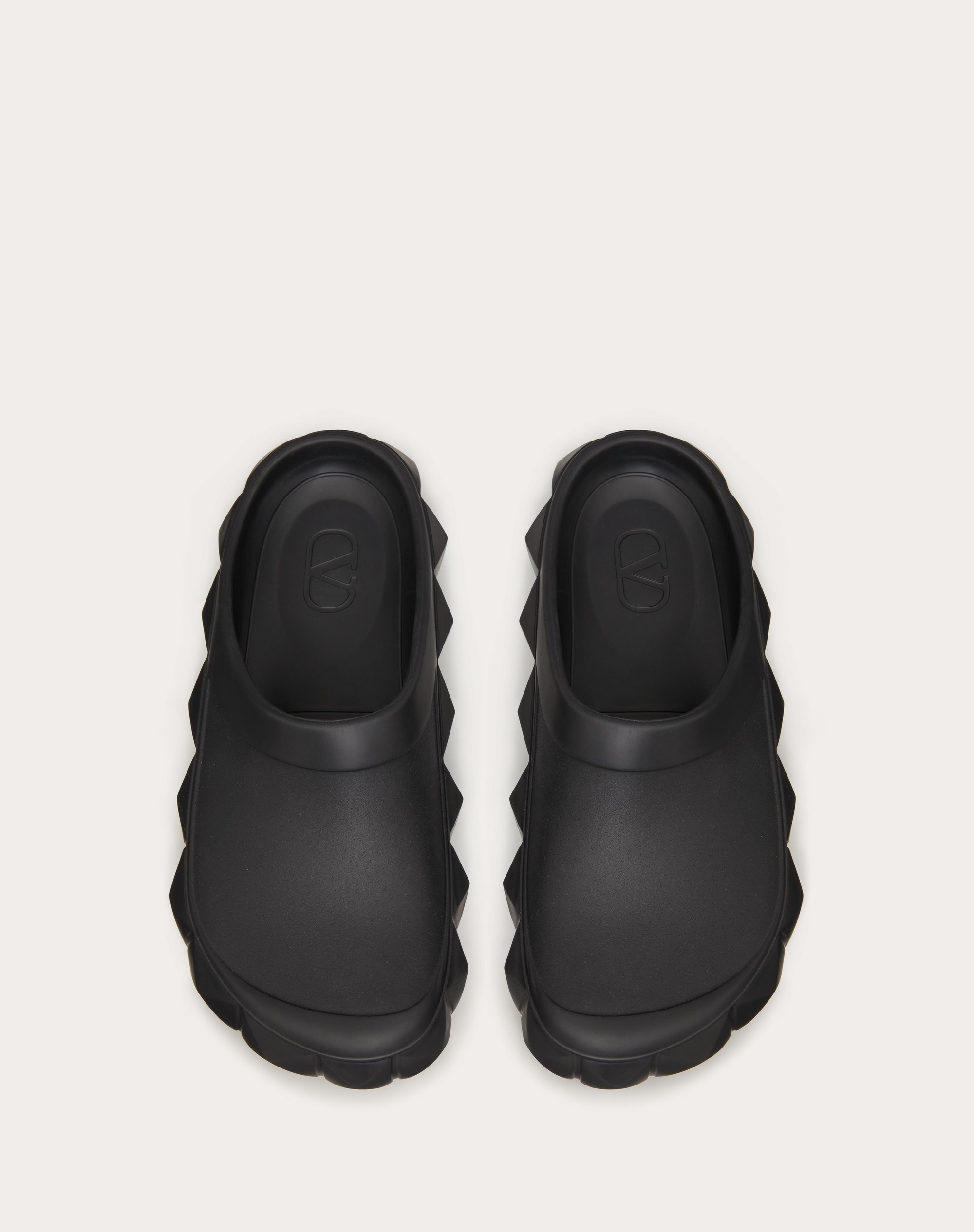 VALENTINO の靴♪ ★ CLOG ROMAN STUD TURTLE ★ Valentino Garavani Slide Roman Stud Turtle Fondant Clog