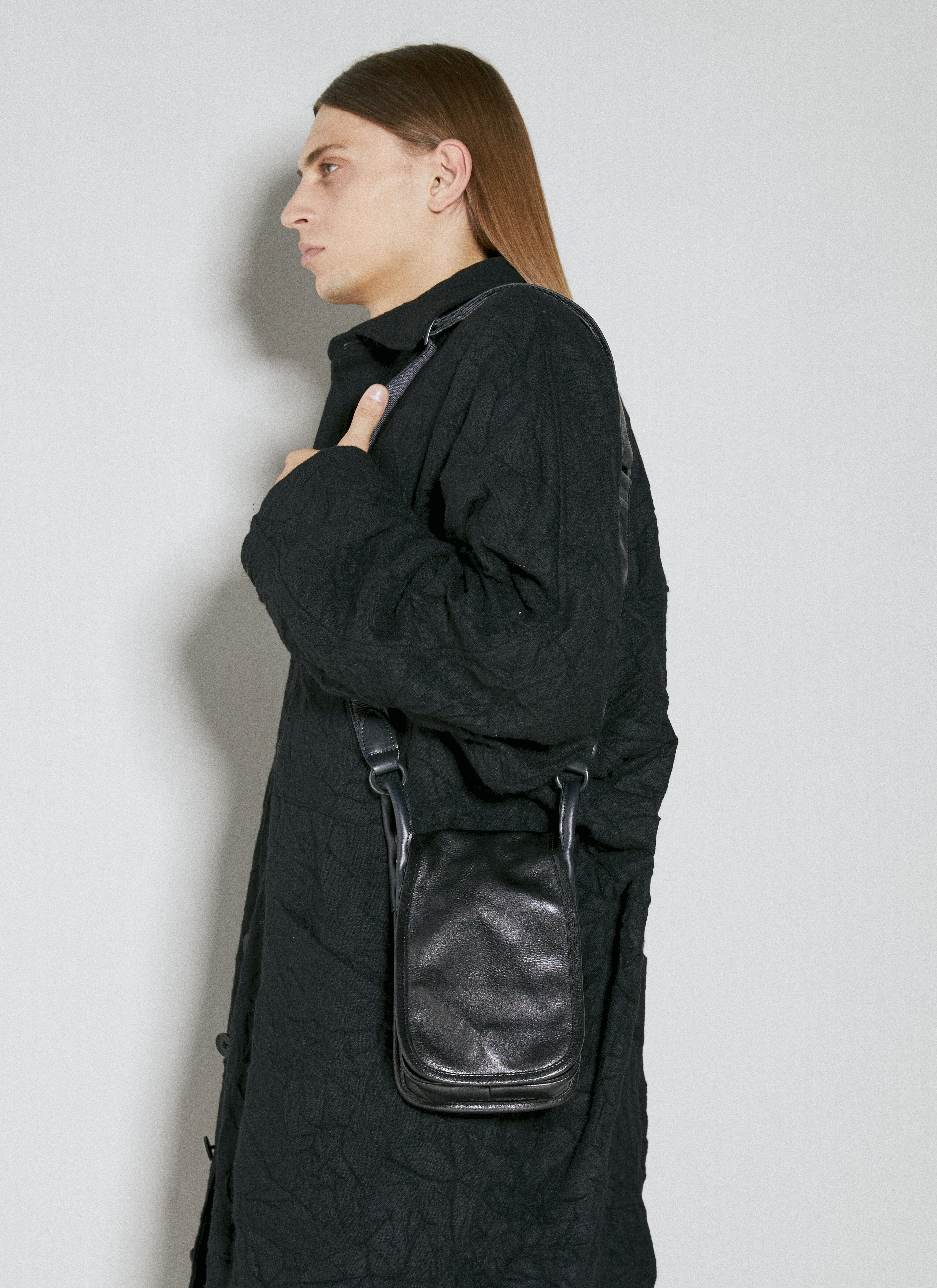 DRUM LEATHER FLAP SHOULDER BAG(FREE SIZE Black): Yohji Yamamoto