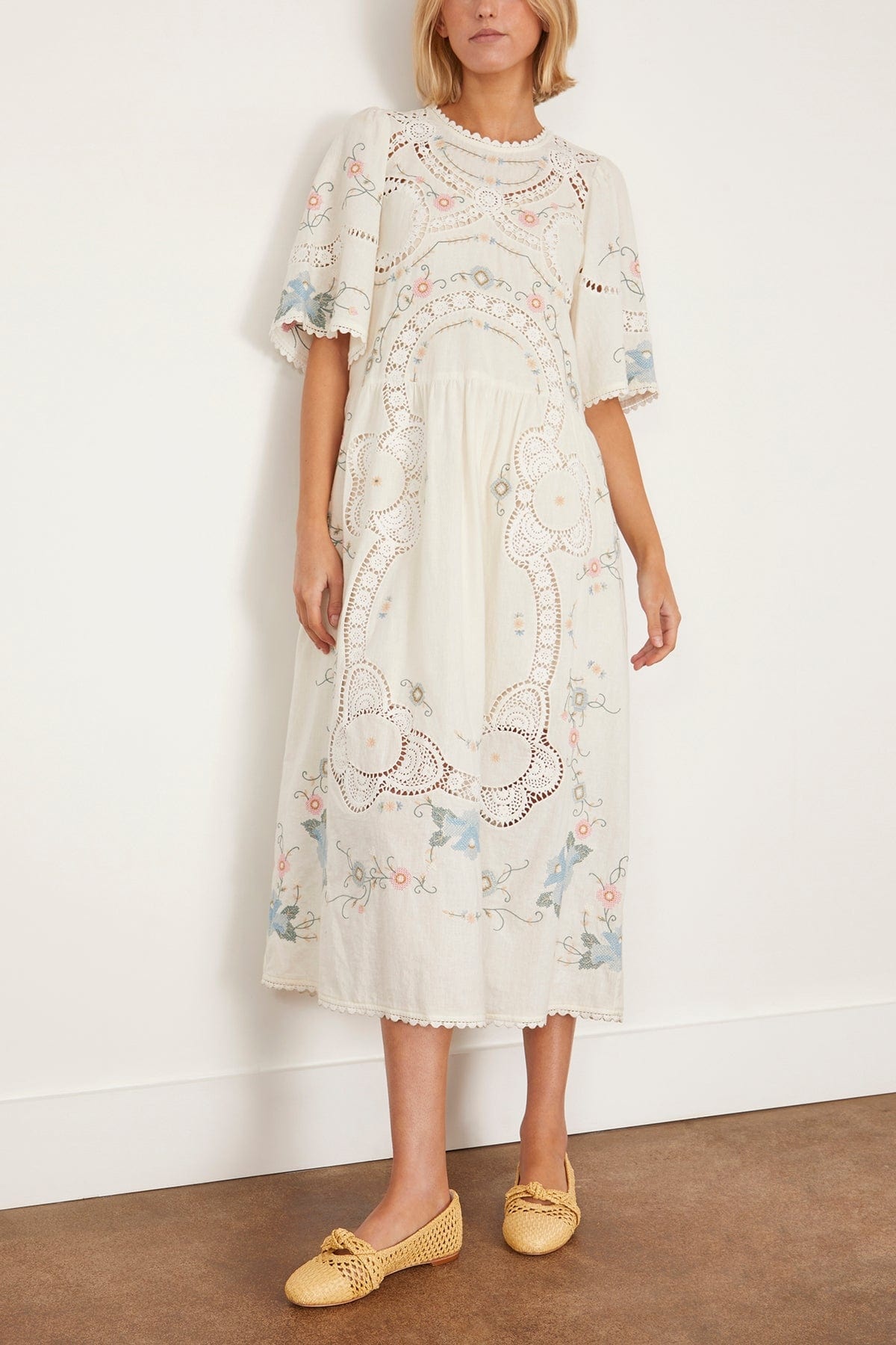 Vesna Embroidery Short Sleeve Dress in White - 2
