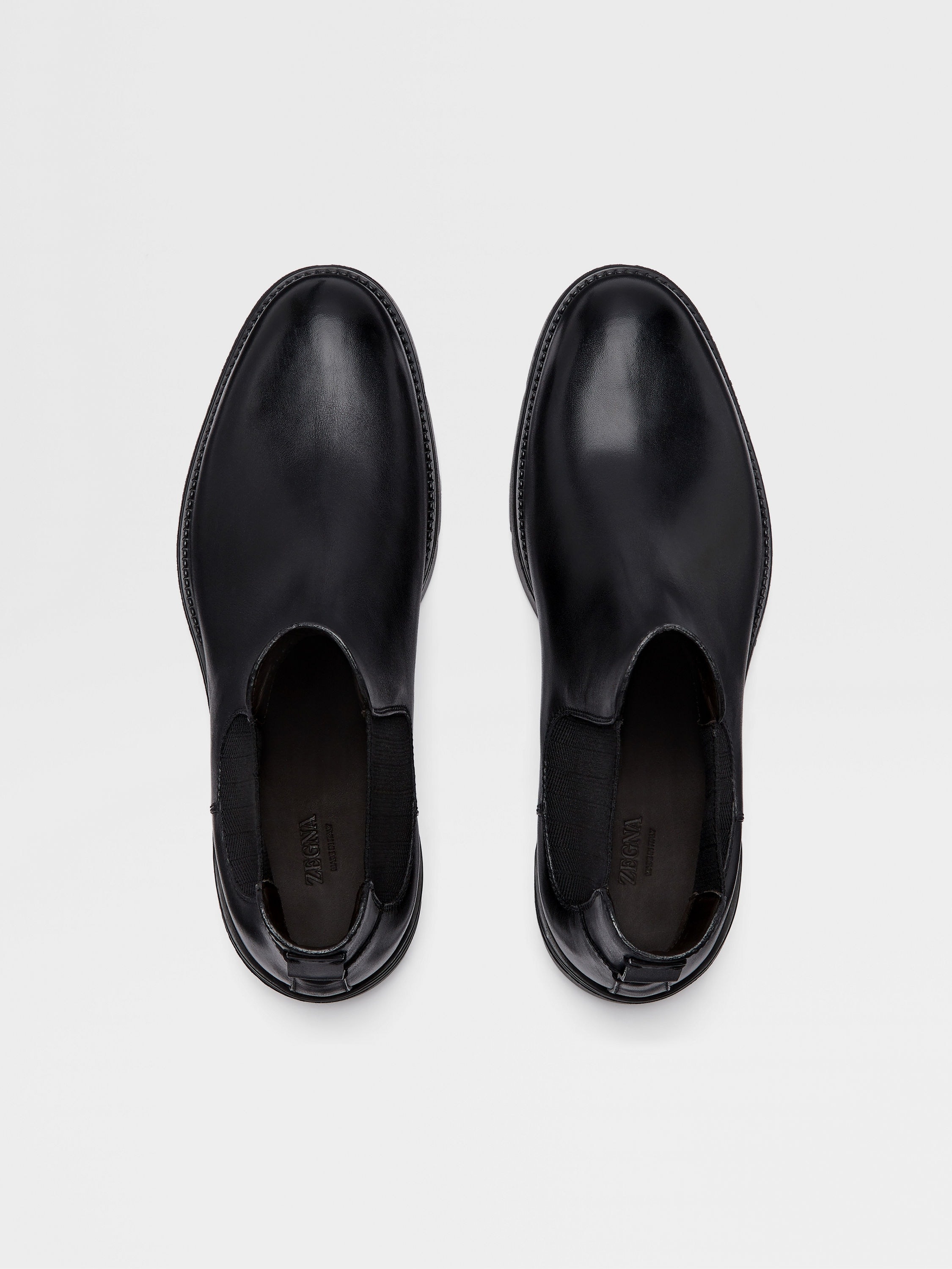 BLACK HAND-BUFFED LEATHER CORTINA CHELSEA BOOTS - 5