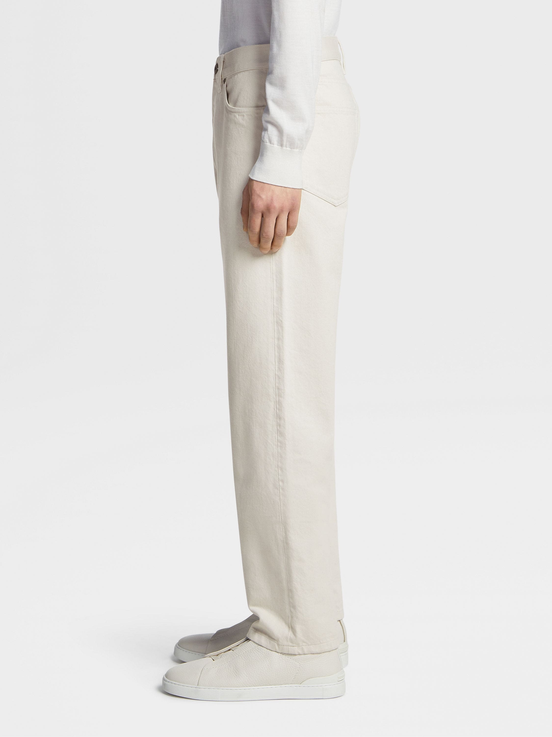 WHITE RINSE-WASHED COTTON ROCCIA JEANS - 4