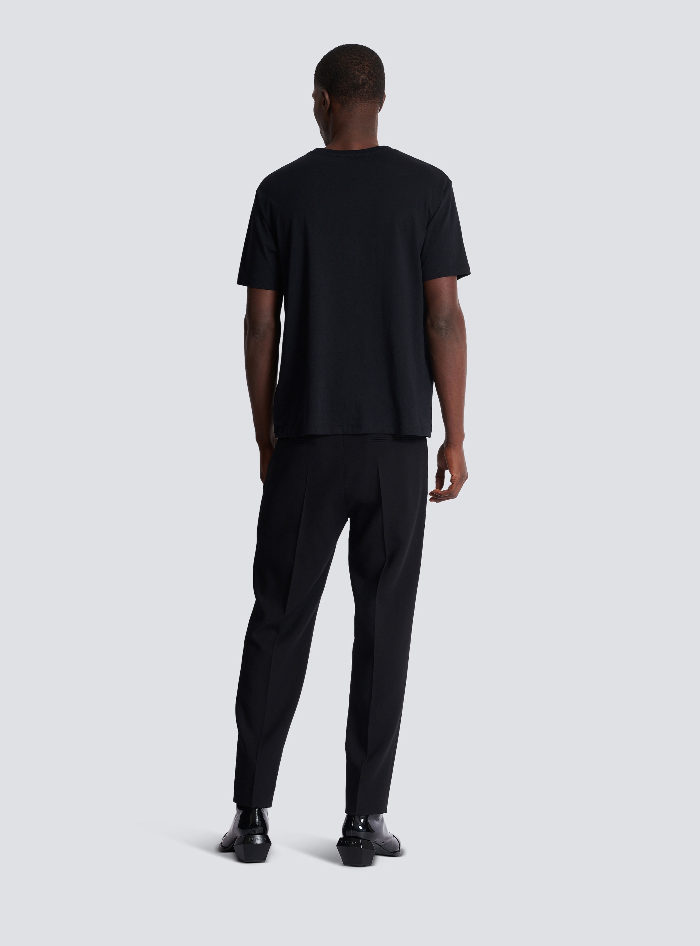 T-shirt with Balmain embroidery on the neckline - 4