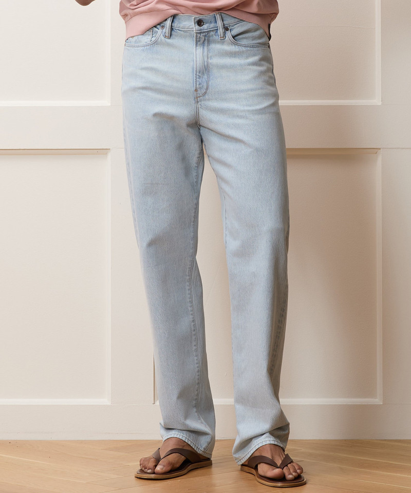 TODD SNYDER Relaxed Summerweight Jean in Bleachout outlook