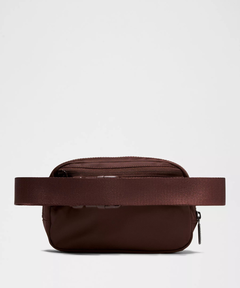 Everywhere Belt Bag 1L 3