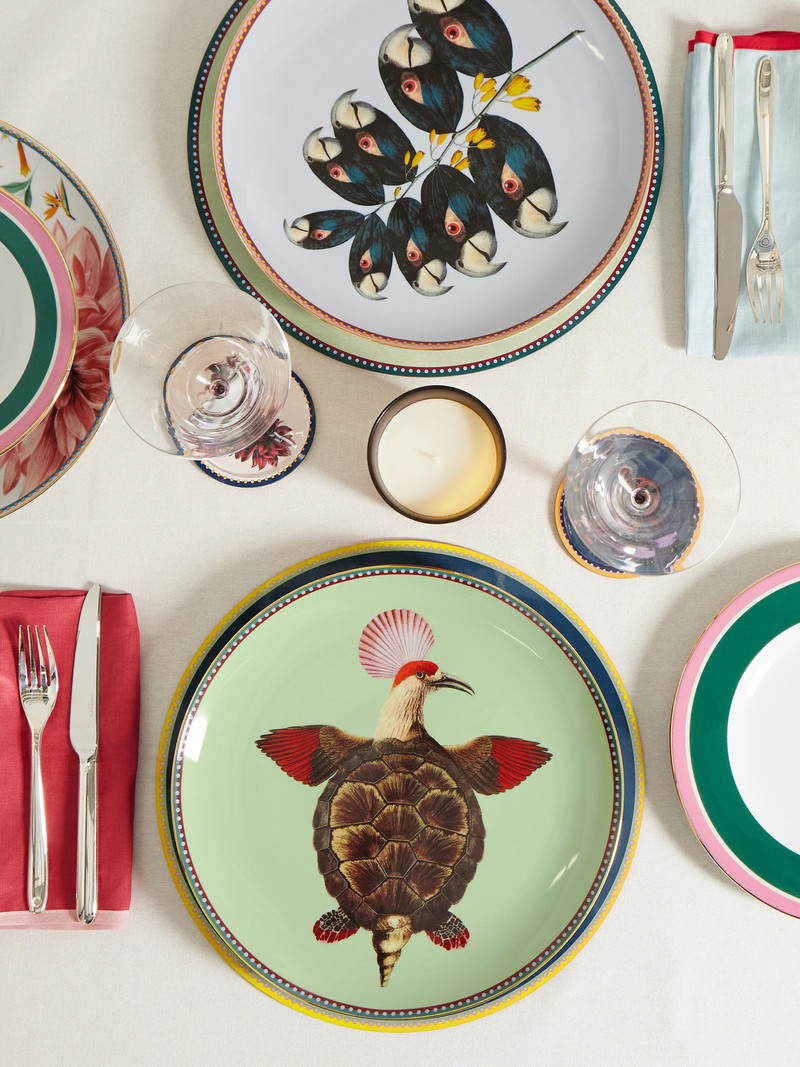 La DoubleJ + Beto Val Gold-plated Porcelain Plate outlook