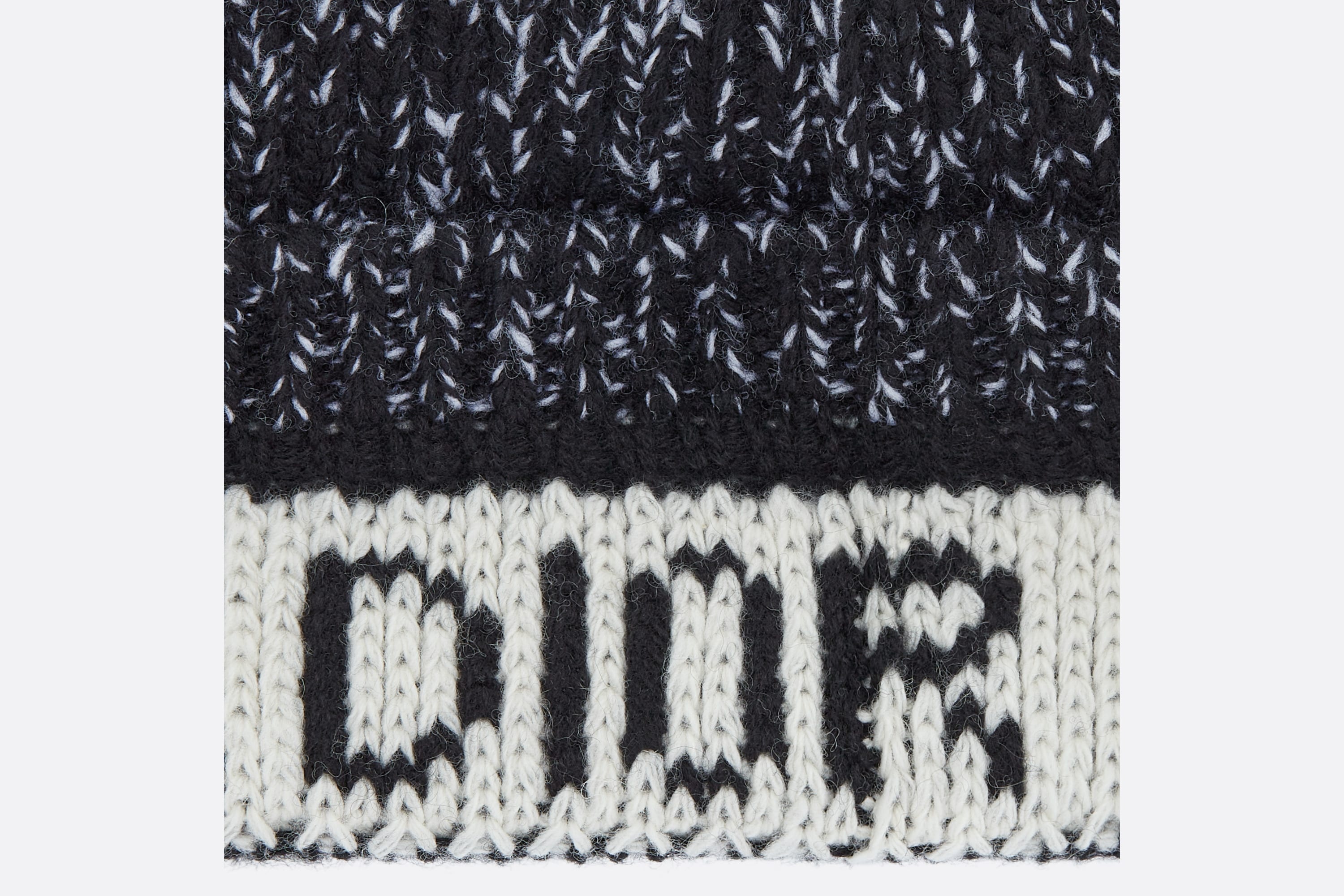 D-White Beanie - 5