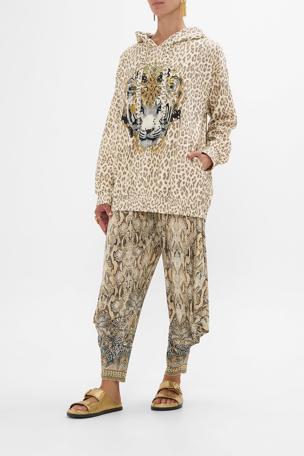 SILK BAND OVERSIZED HOODIE WITH POCKETS - 4