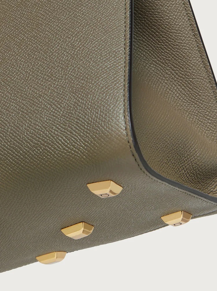 FERRAGAMO STUDIO BOX BAG (M) - 8