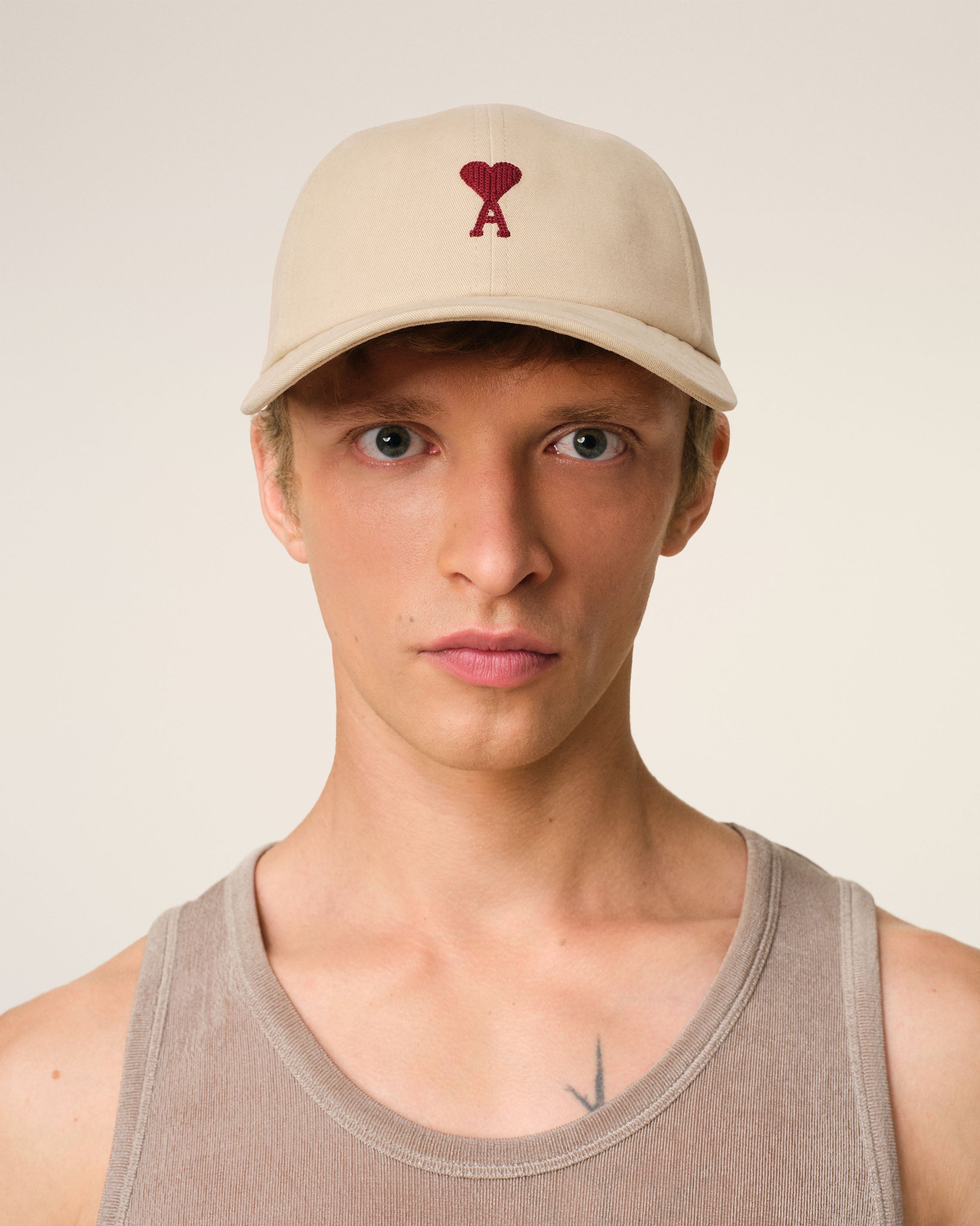 AMI Paris BEIGE COTTON AMI DE COEUR EMBROIDERY CAP | REVERSIBLE