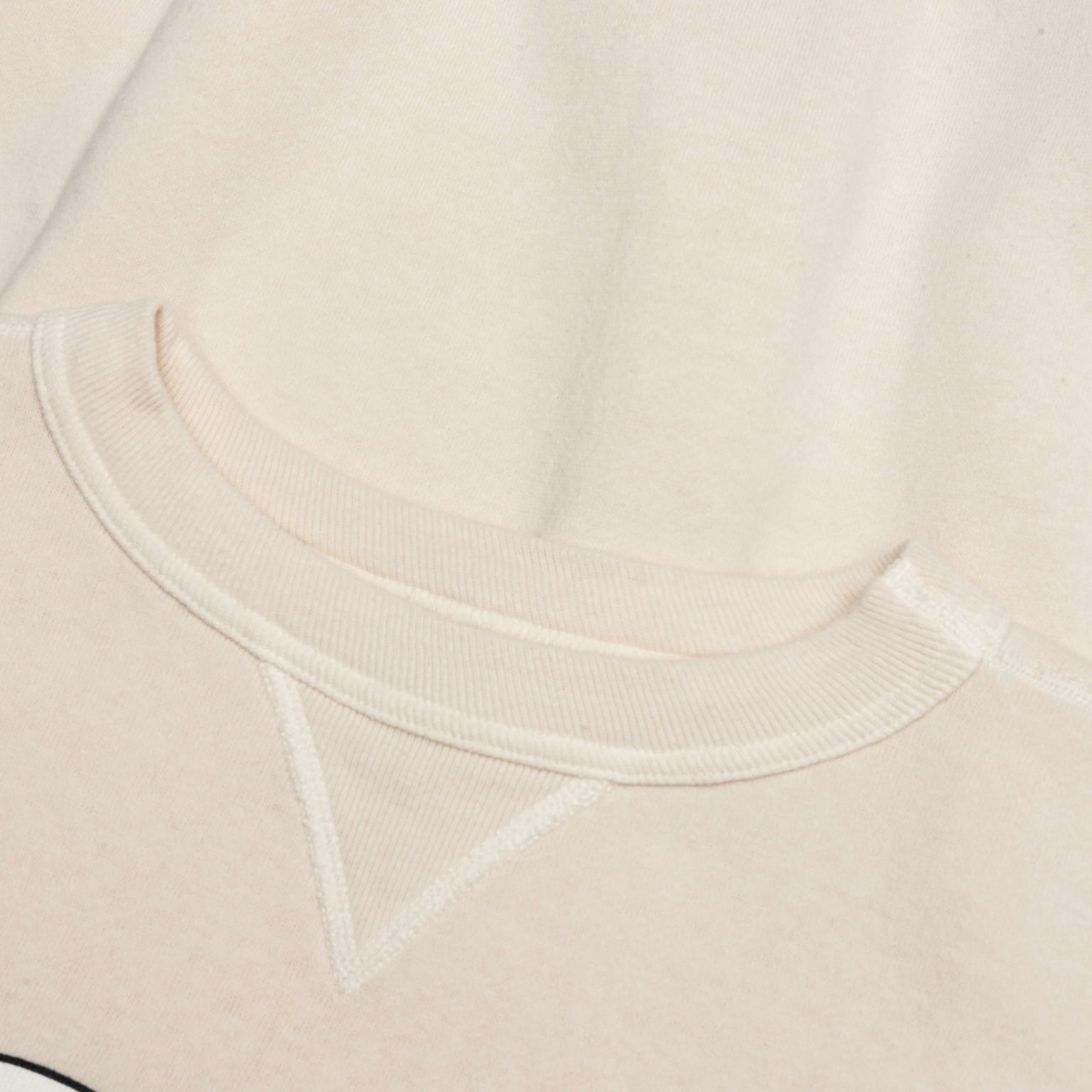 TSURIAMI SWEATSHIRT - WHITE - 3