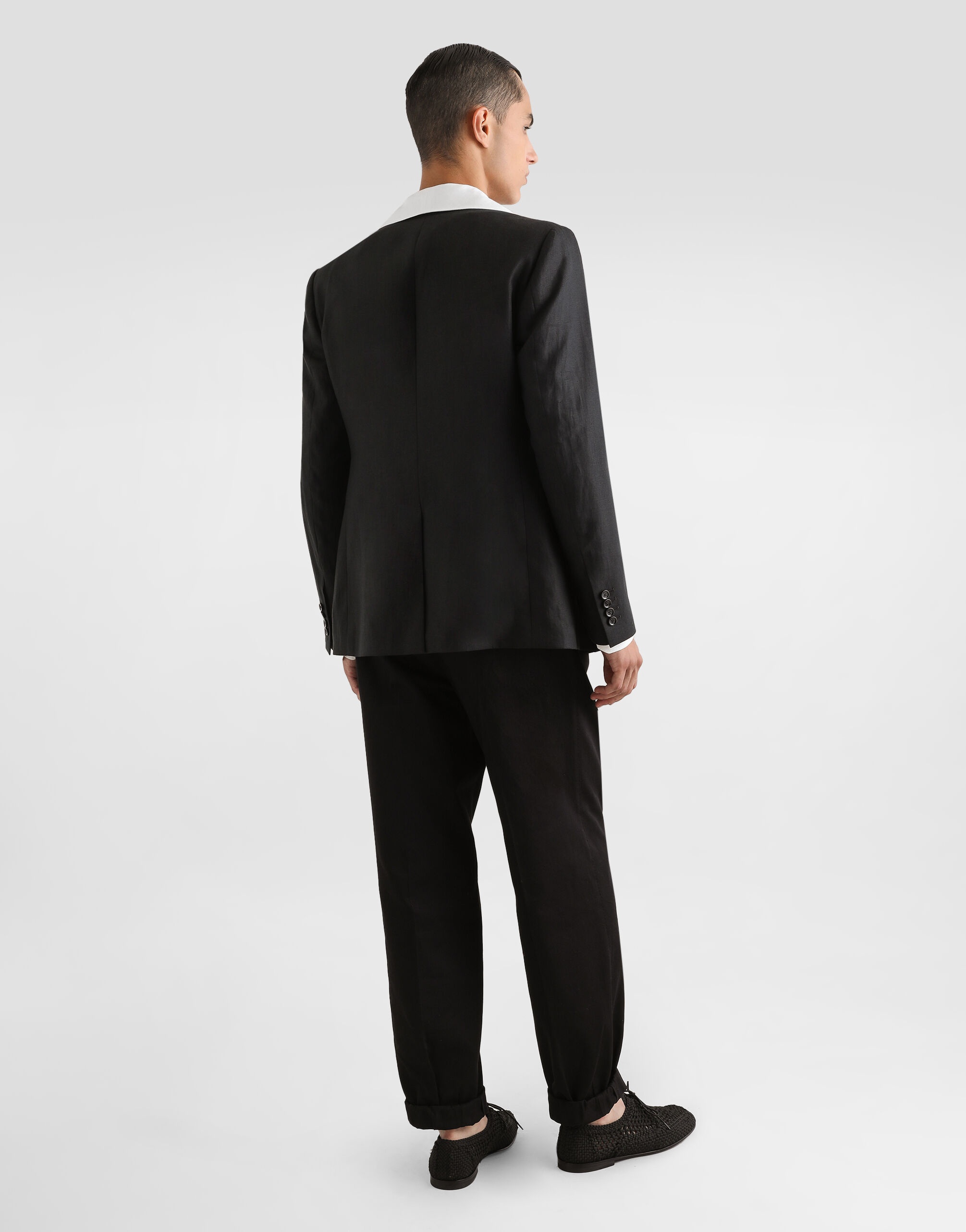 Three-button long-sleeved linen shirt - 3