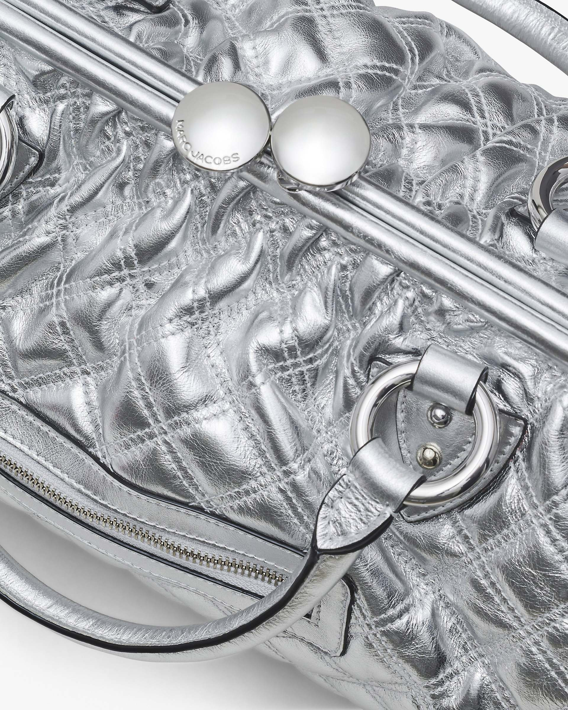 RE-EDITION QUILTED METALLIC LEATHER STAM BAG - 7