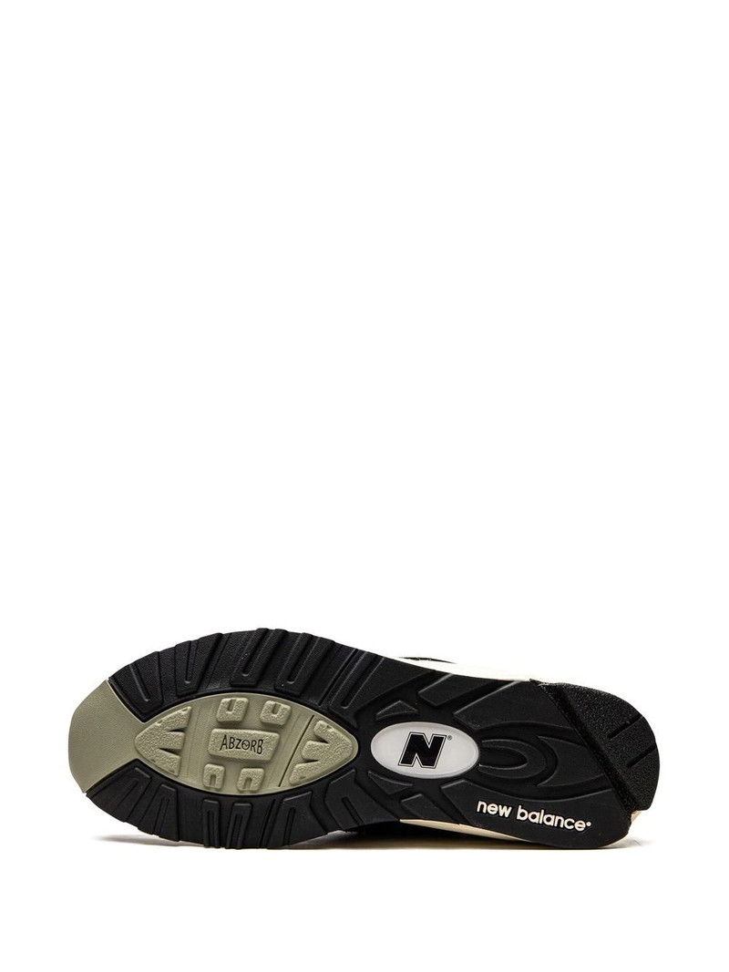 x Teddy Santis 990 V2 "Black" sneakers 4