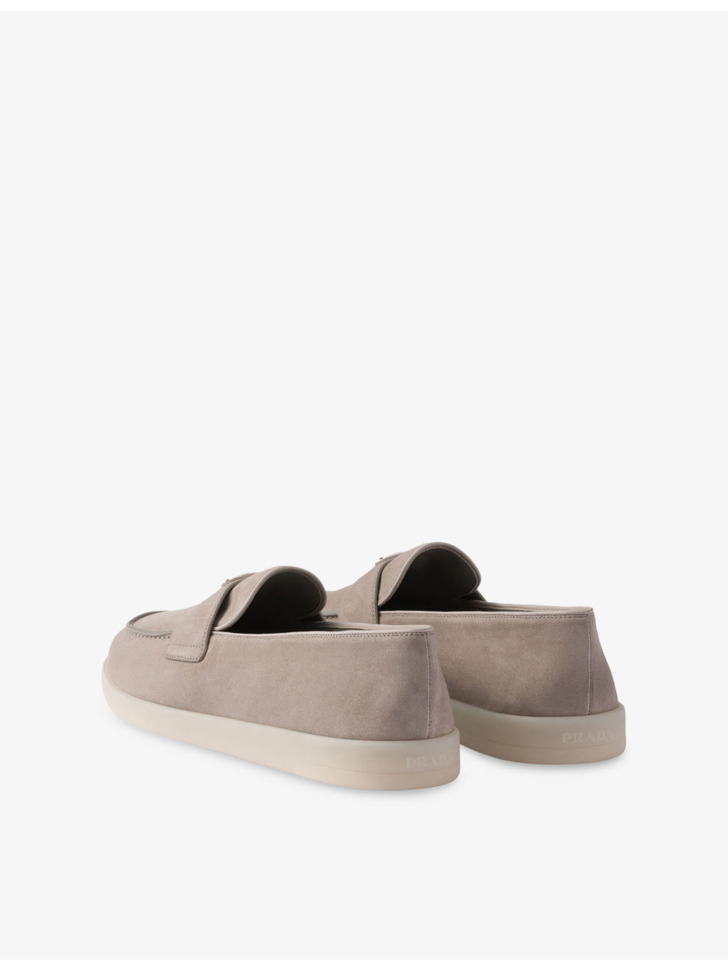 Triangle-plaque suede loafers - 5