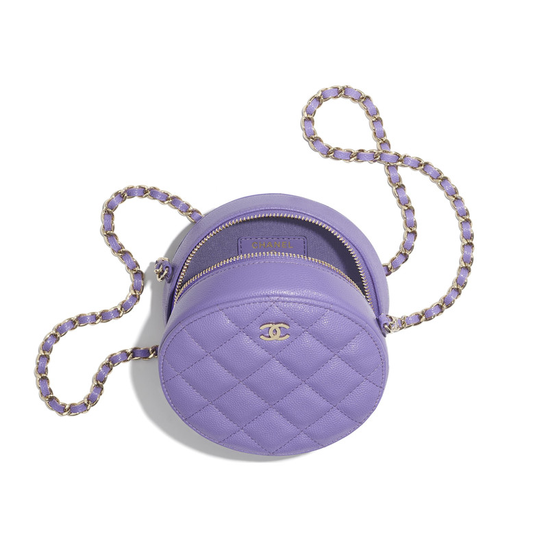 Classic Clutch with Chain 3