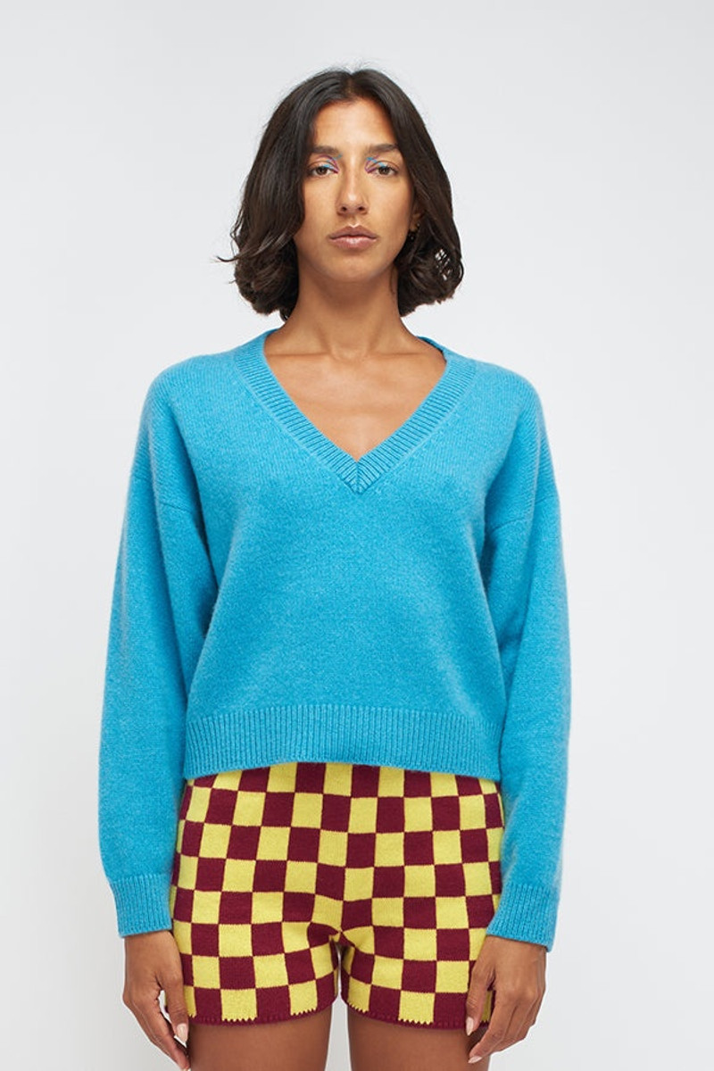 The Elder Statesman WOMEN’S V-NECK outlook