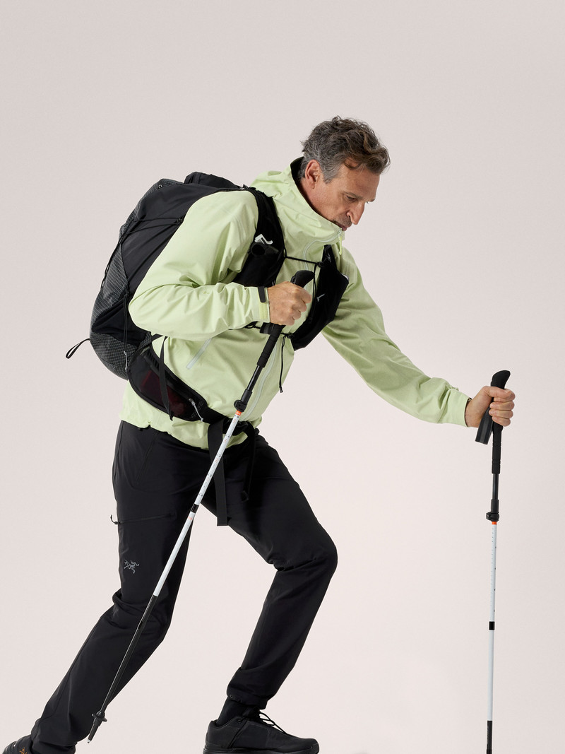 Arc'teryx Beta Jacket outlook
