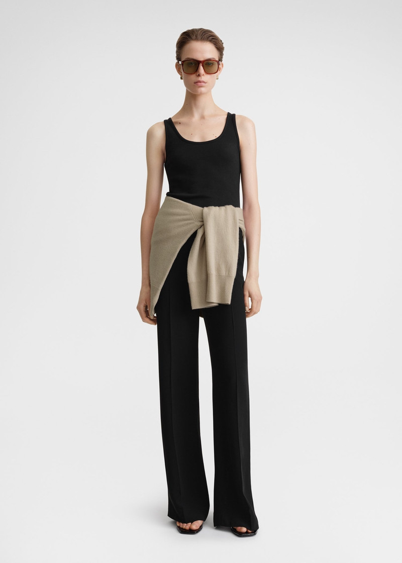 Totême Classic rib tank black outlook