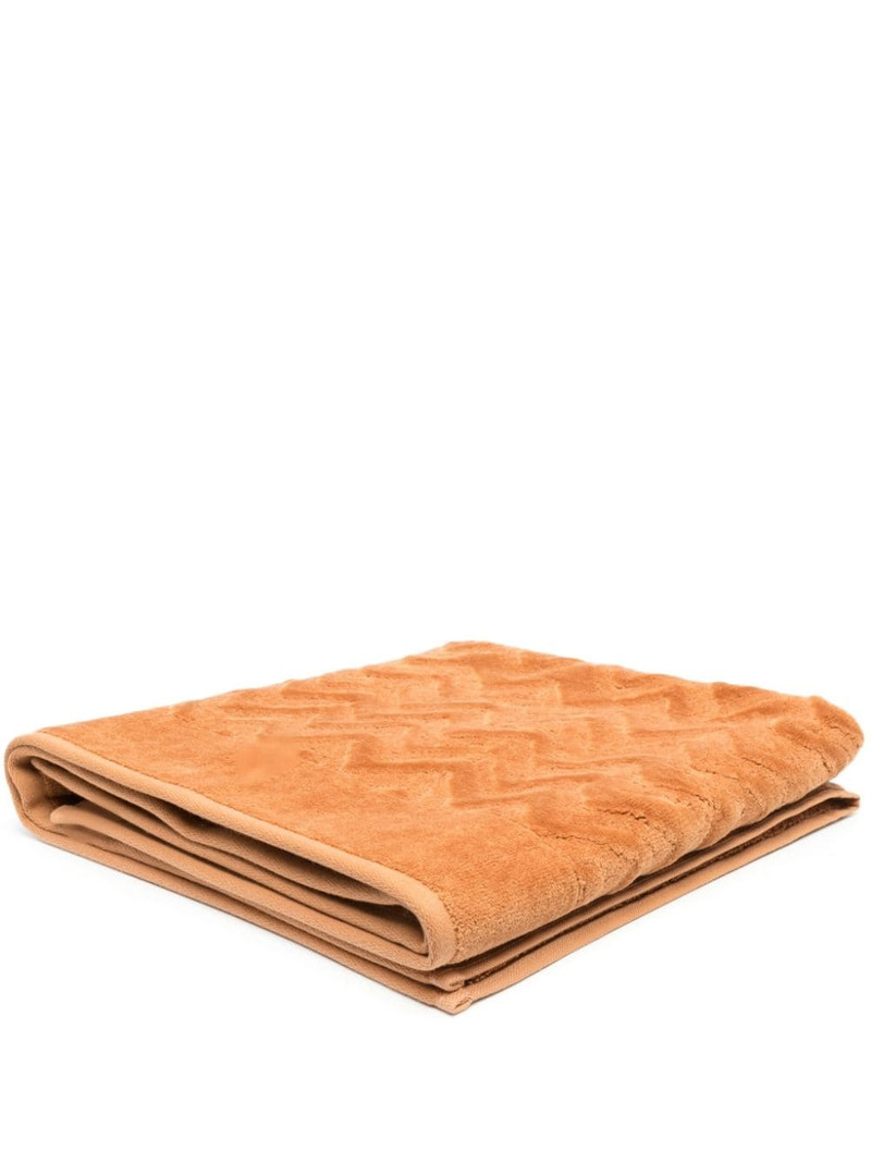 Missoni Rex zigzag towel outlook