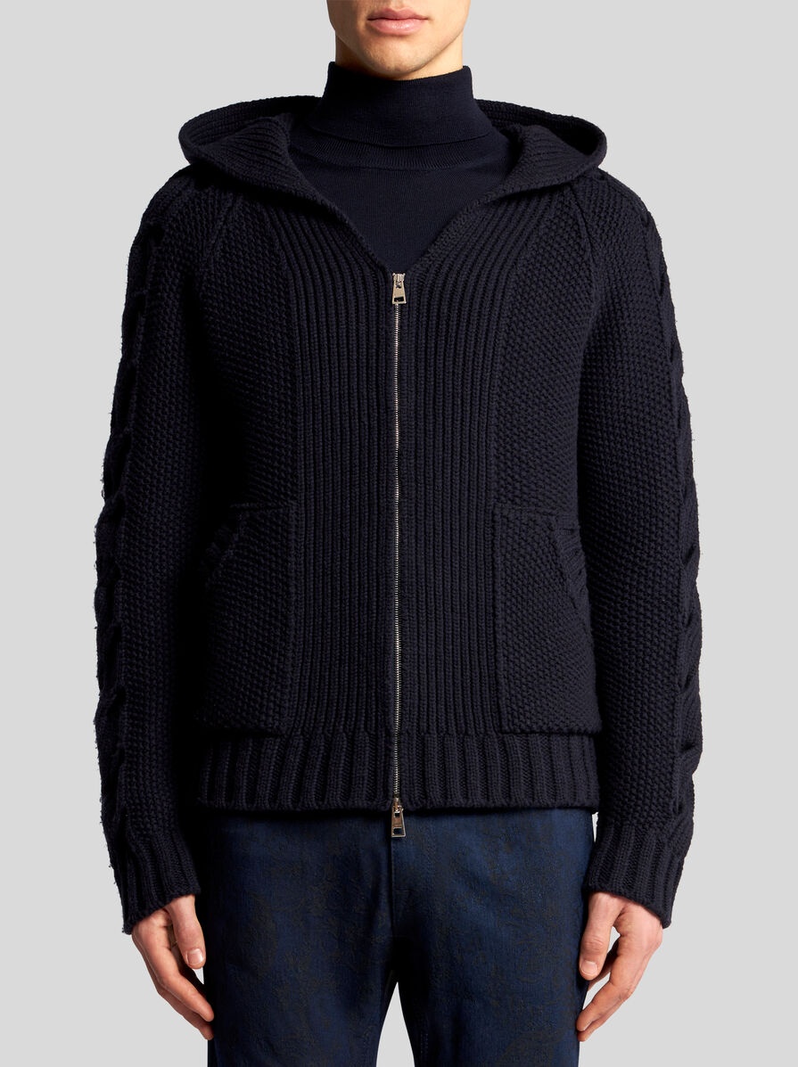 ZIPPED HOODIE - 2