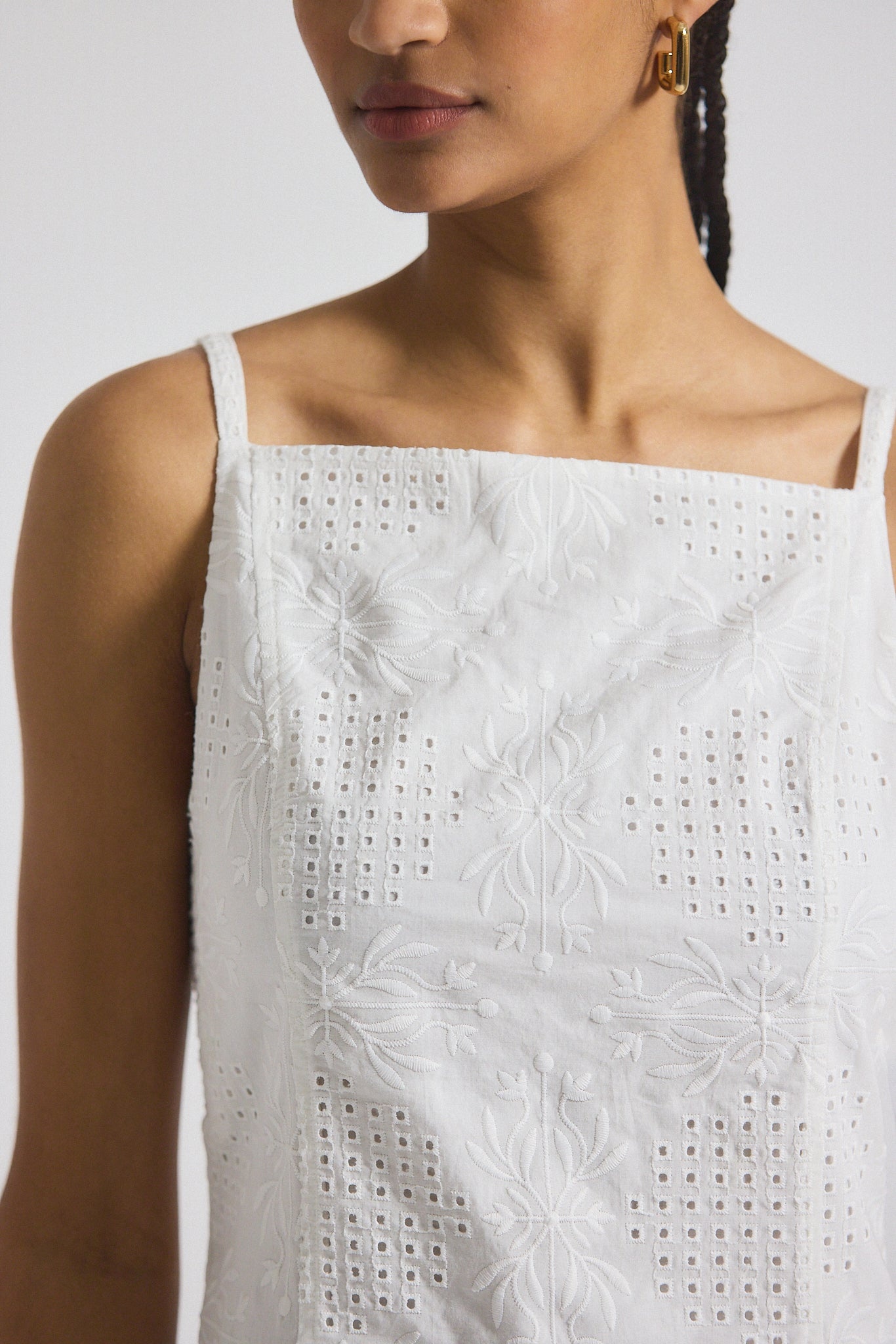 SAIGE GARDEN TILE EYELET MINI DRESS - 2