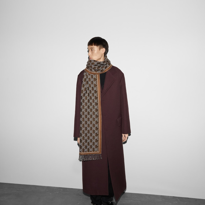 Wool jacquard scarf with GG Shadow 3