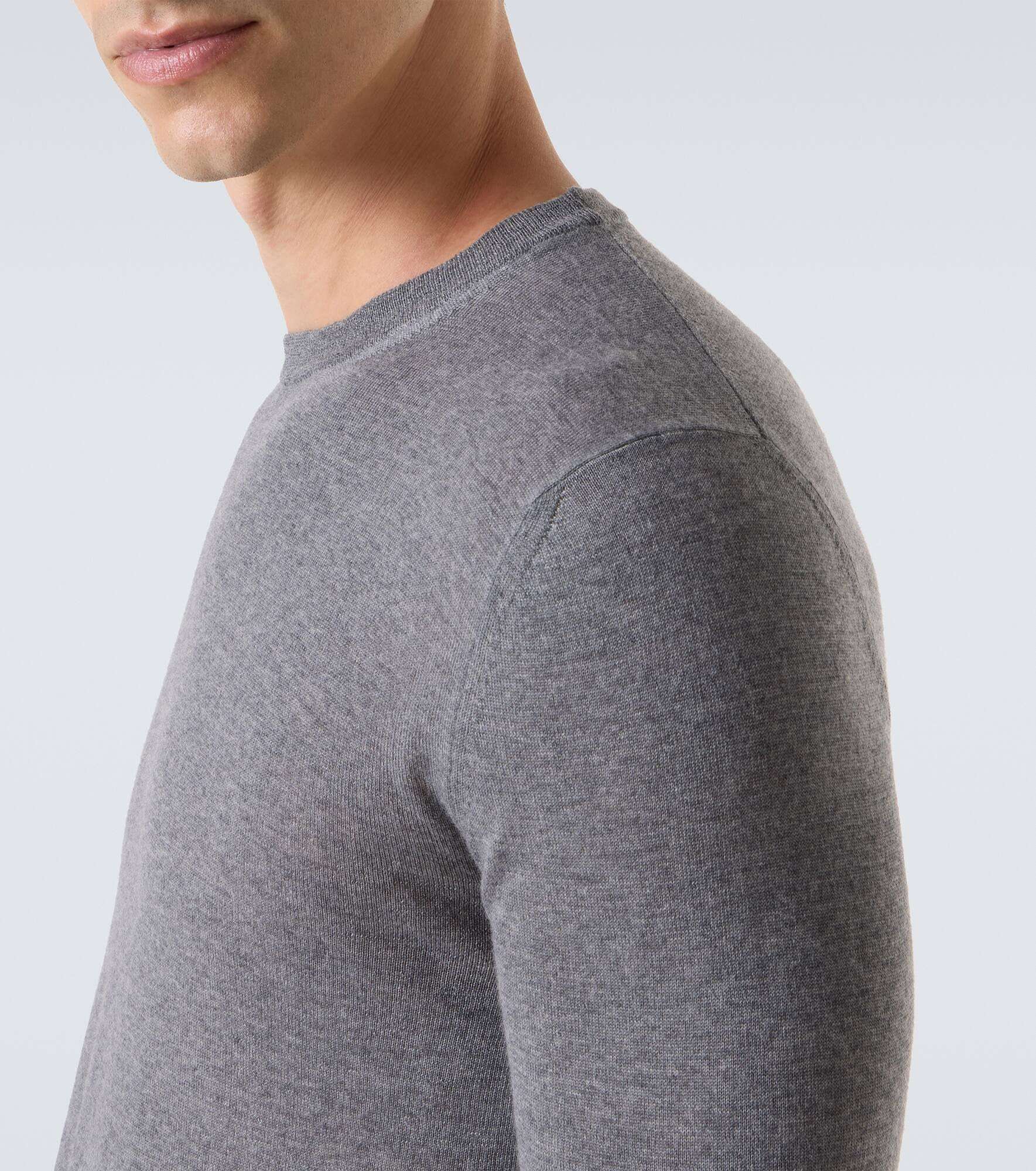 Wool sweater - 5