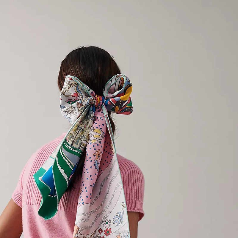 Le Premier Chant, Wow ! silk muffler 1