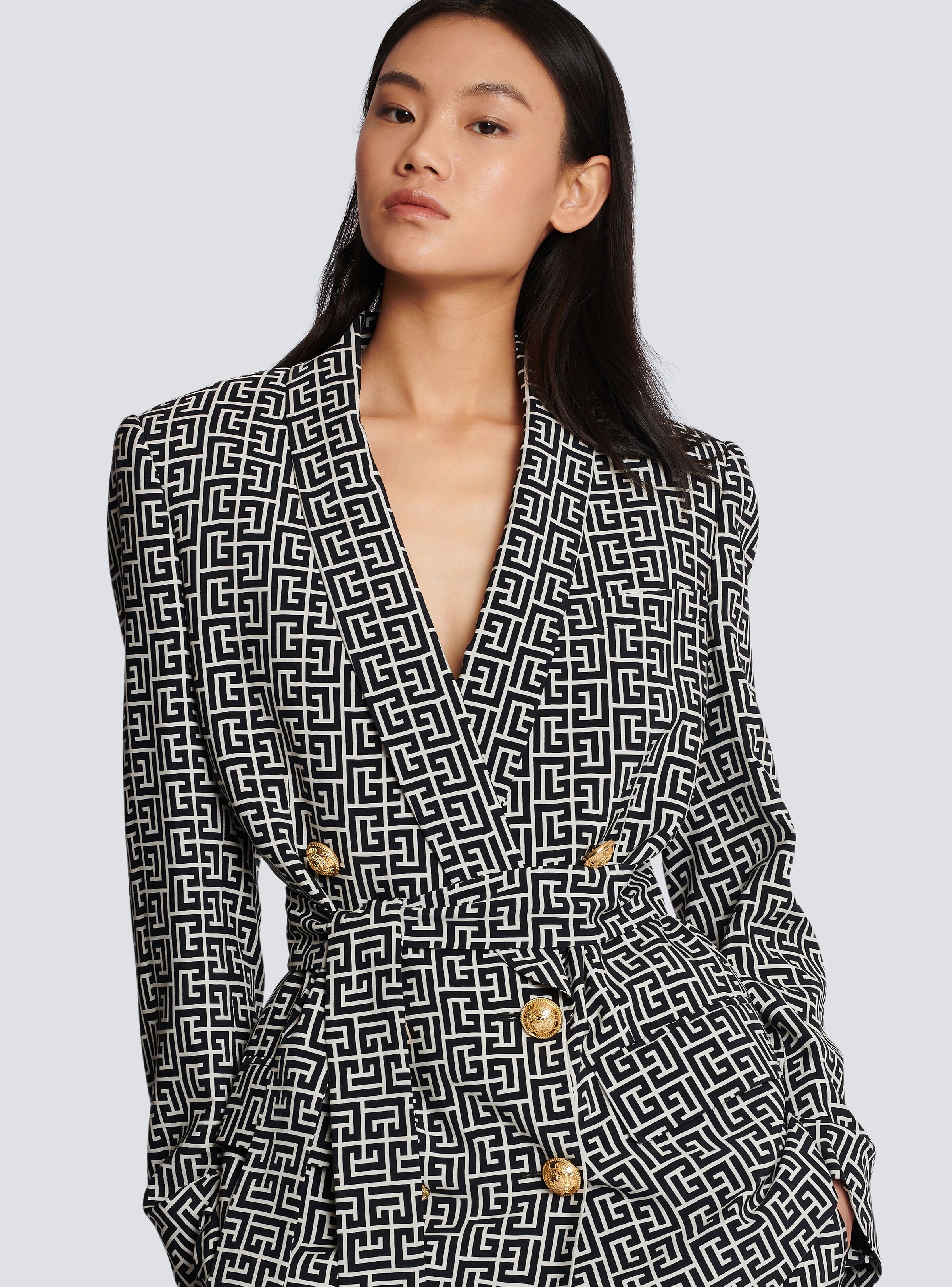 Monogram printed jacket with shawl collar - 6