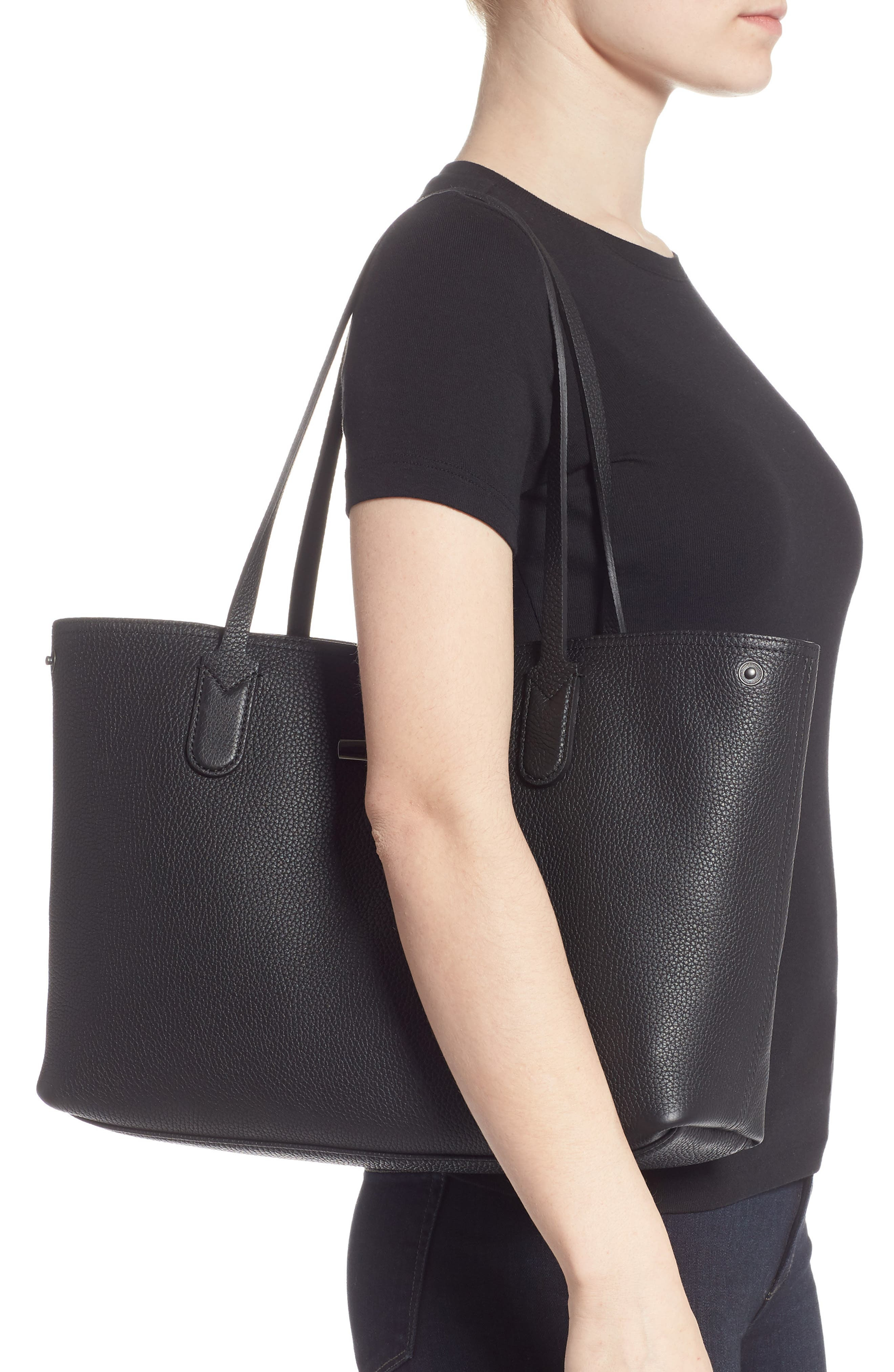 Longchamp Roseau Essential Mid Leather Tote in Black at Nordstrom - 2