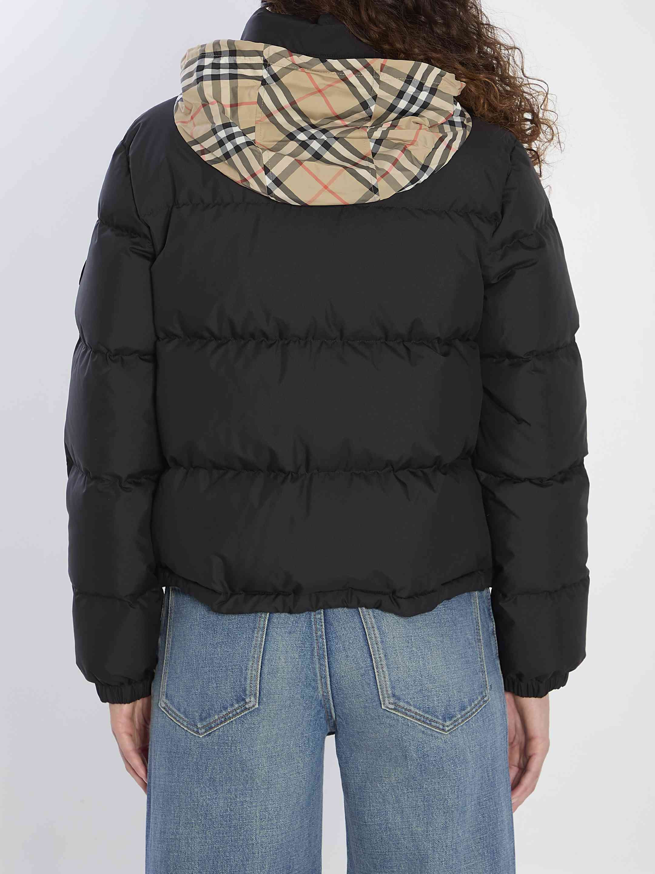 Burberry Women Puffer Jacket With Concealed Hood - 4