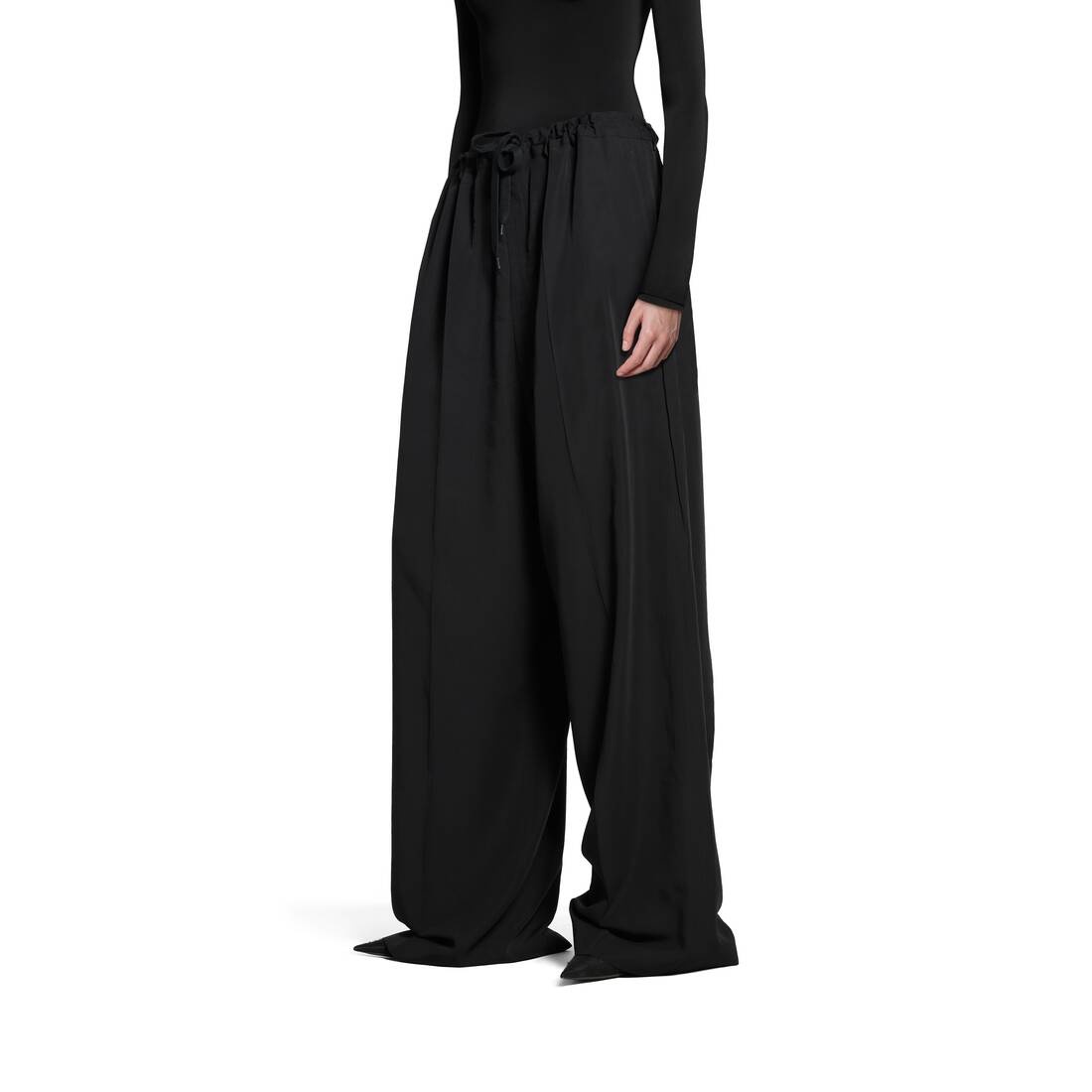 Large Fit Pants in Black - 5