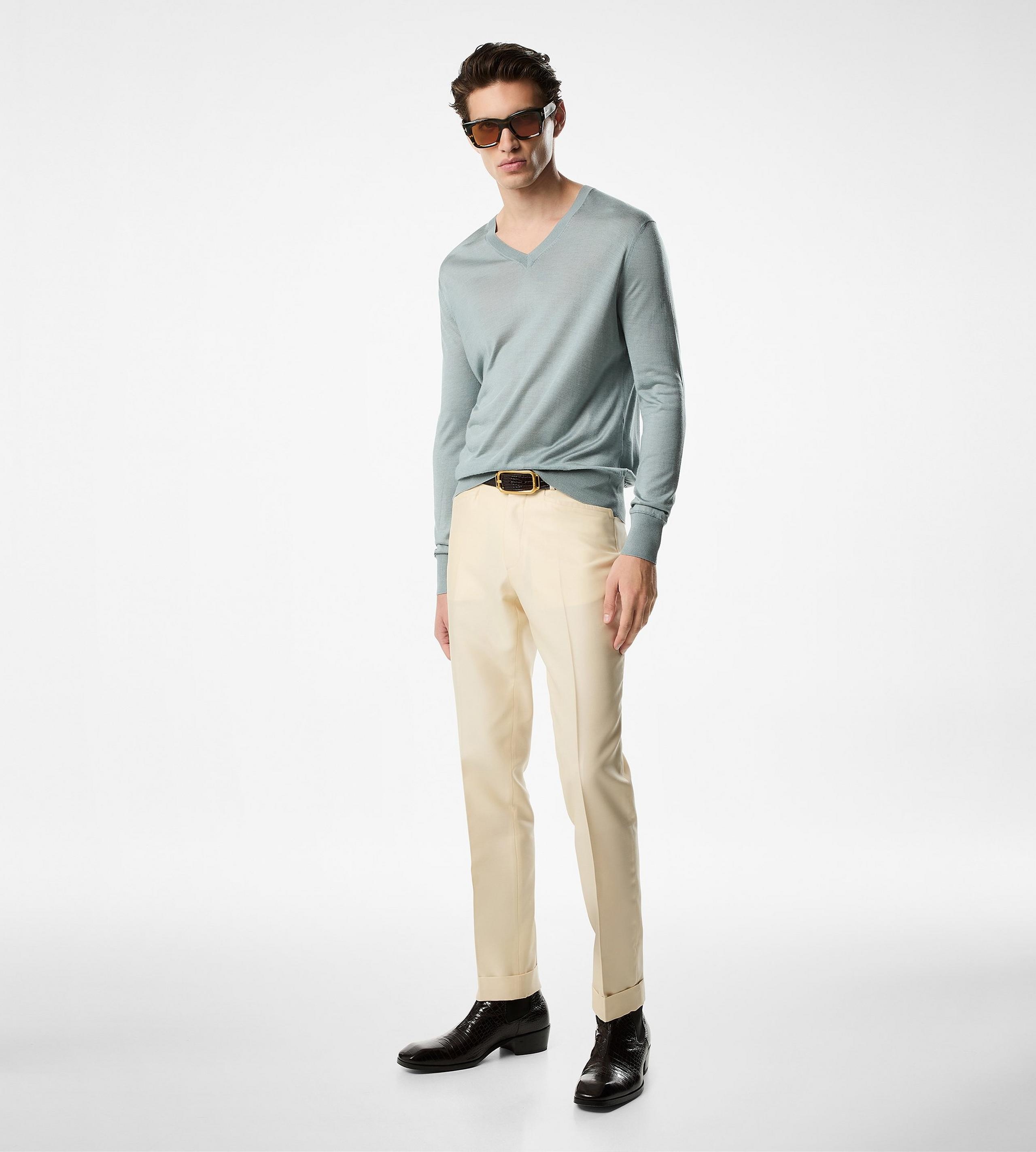 LIGHTWEIGHT SILK BLEND V NECK - 2