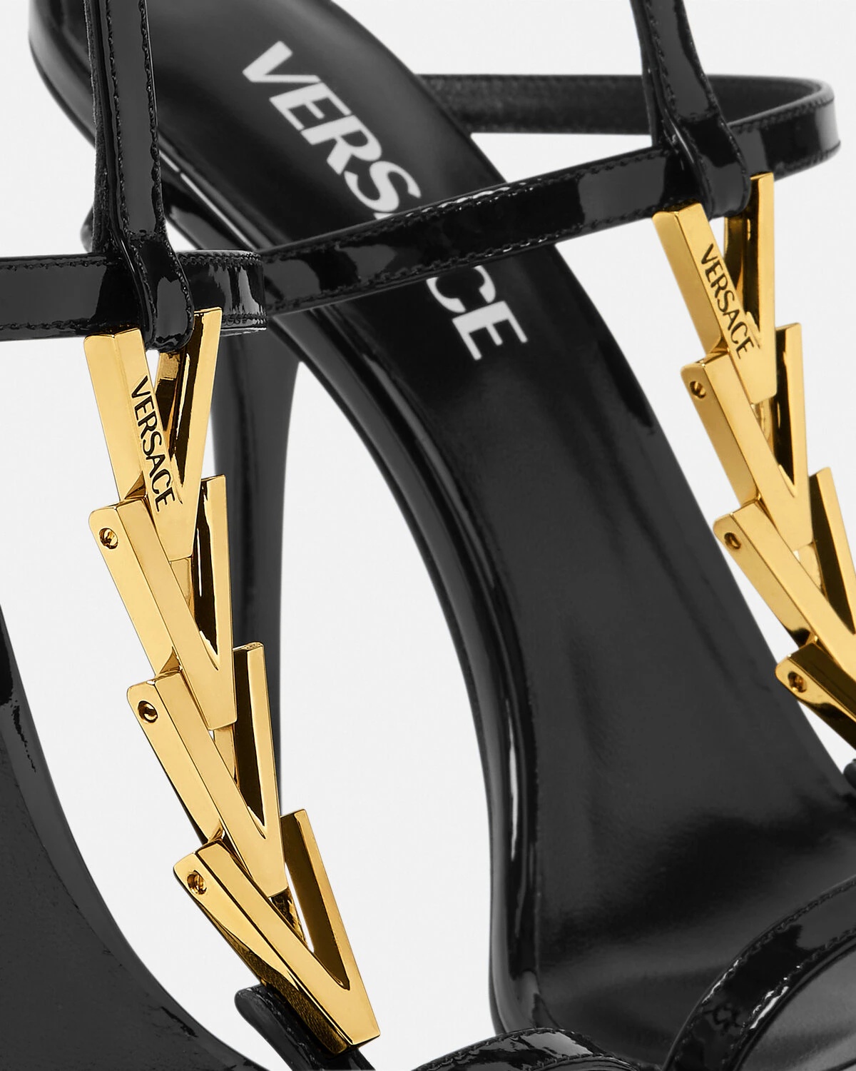 V2025 Chain Patent Sandals 105 mm - 5