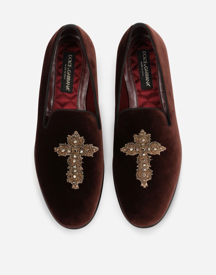 Velvet slip-on shoes with cross embroidery - 4