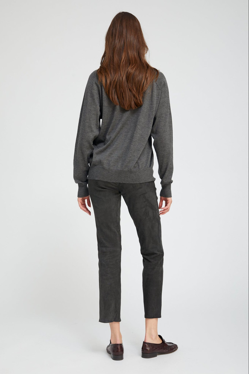 CHARCOAL CASHMERE BOYFRIEND TEE 3