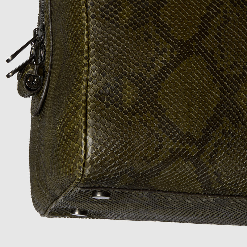 Maxi python duffle bag 8