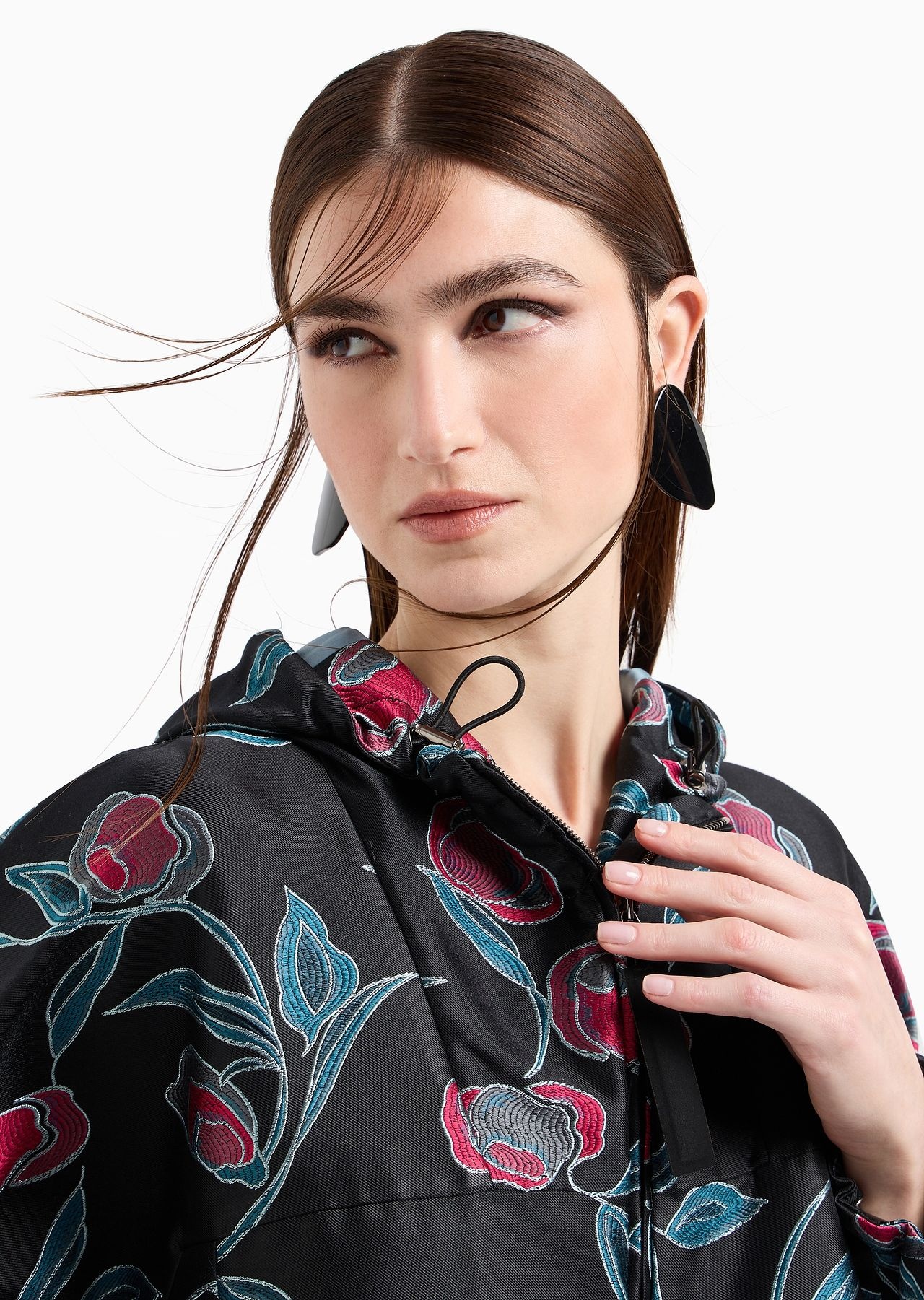 Floral embroidered silk duchess satin hooded blouson - 5
