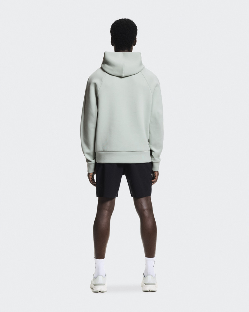 On Focus Tech Hoodie outlook