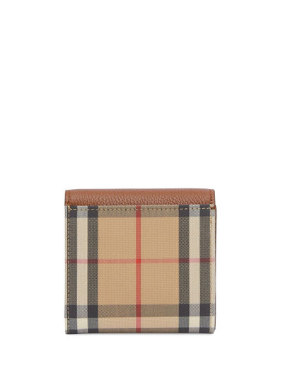 Burberry Vintage Check wallet outlook