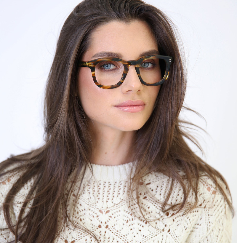 illesteva Boston Optical outlook