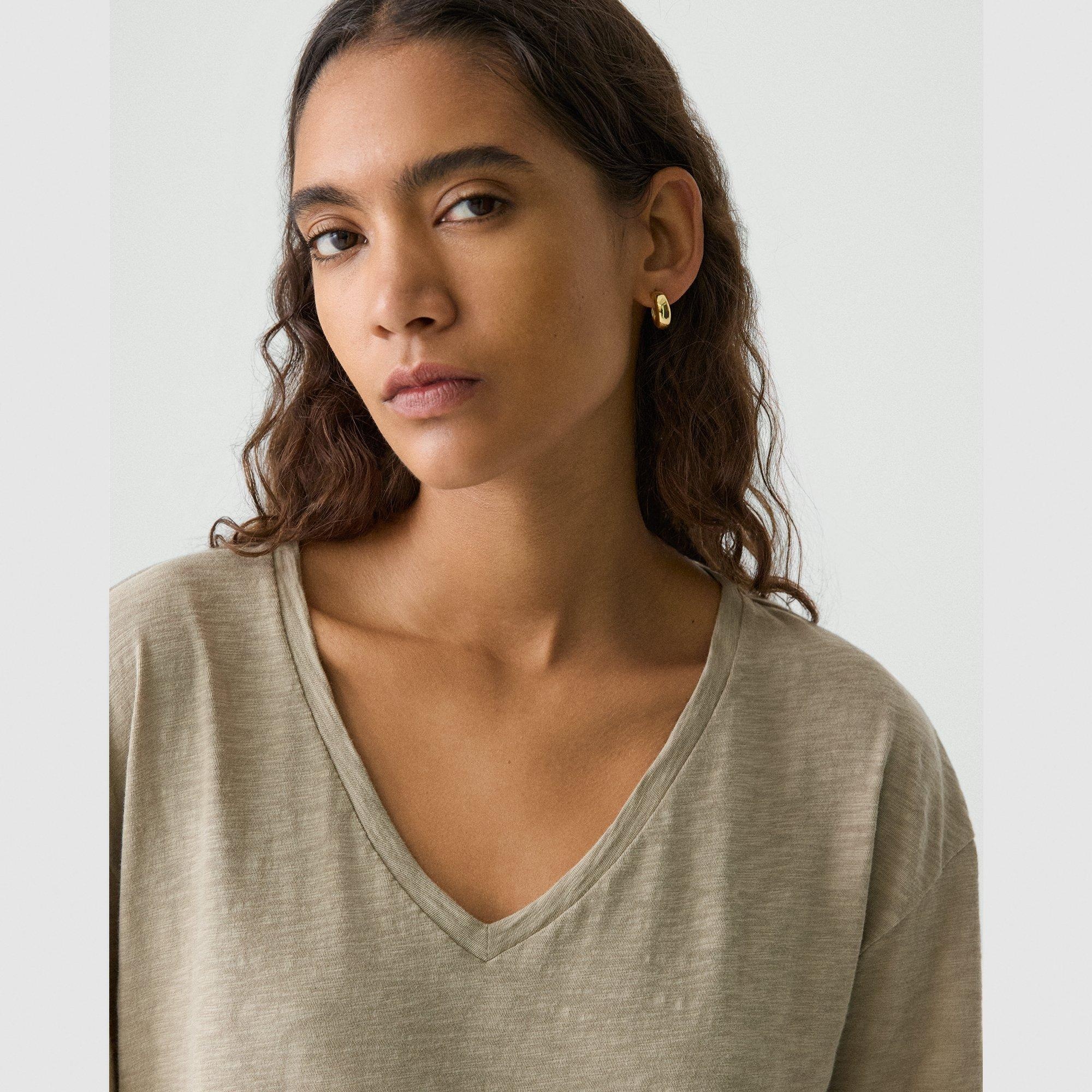 Relaxed V-Neck Tee in Cotton - 5