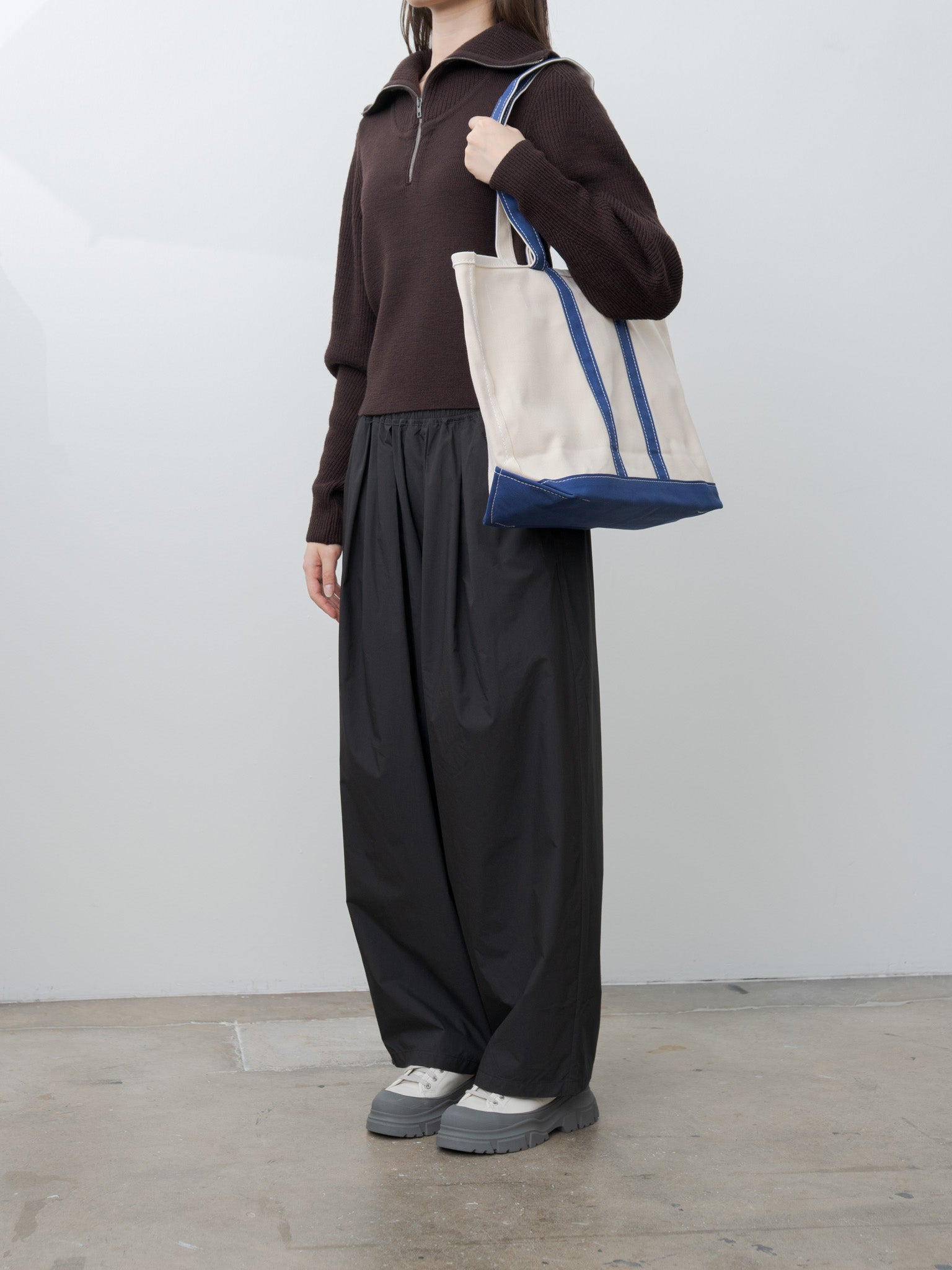 Zipped Sweater - Aubergine - 9