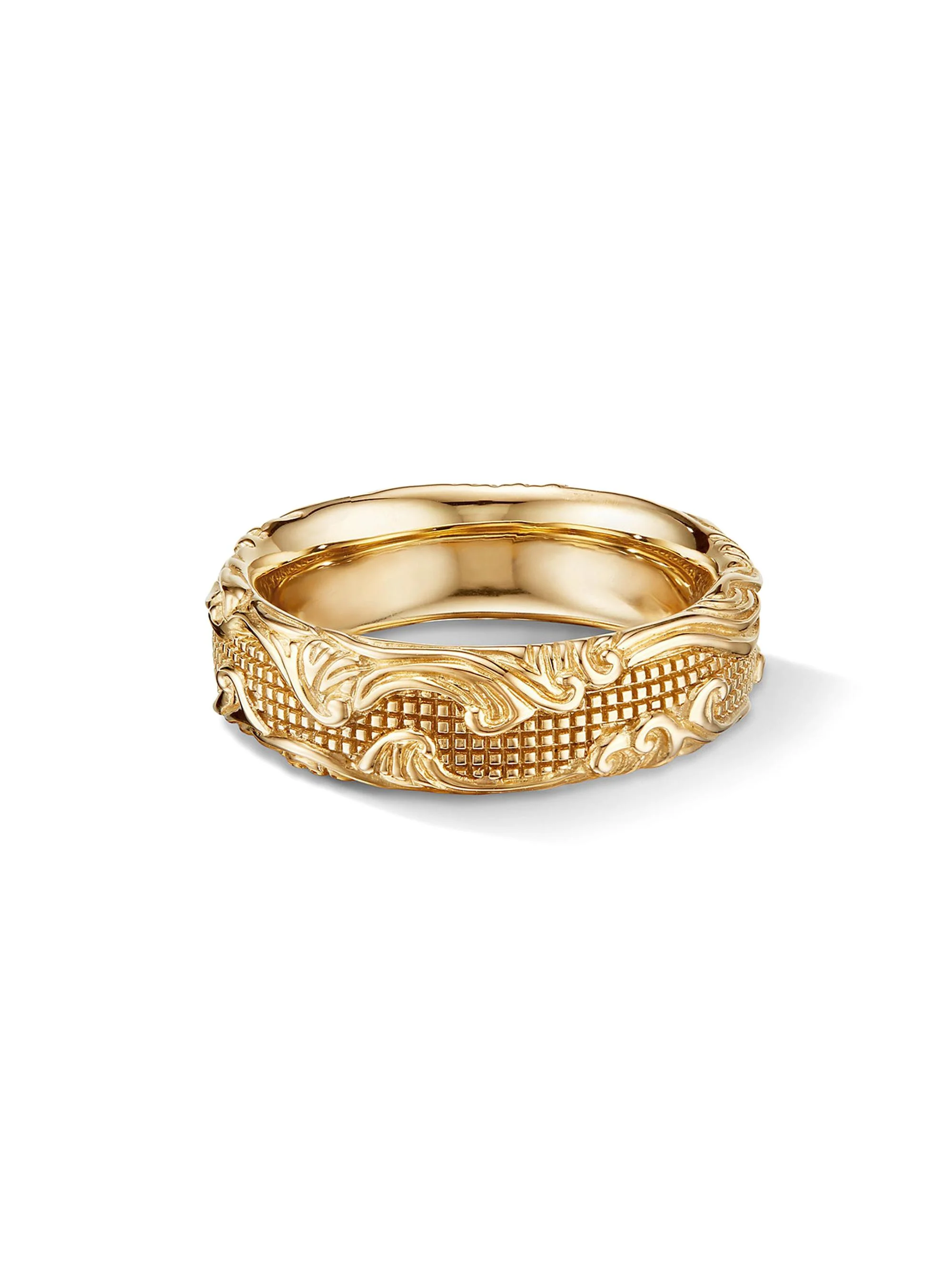 Men's Waves Band Ring in 18K Yellow Gold, 7MM - Gold - 1