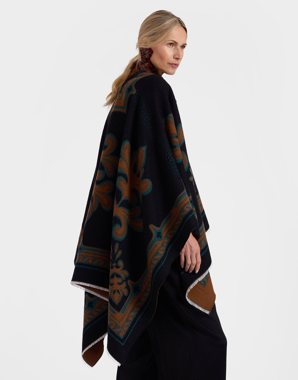 Poncho - 2