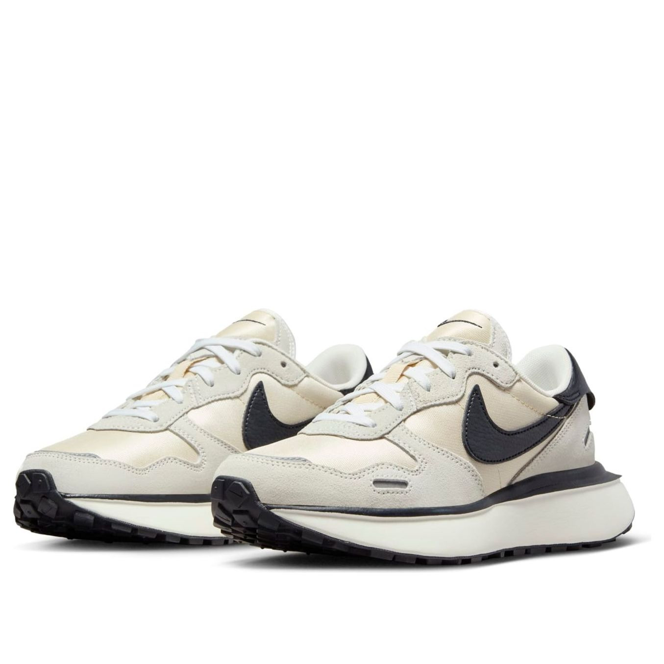 (WMNS) Nike Phoenix Waffle 'Summit White Black' FD2196-100 - 5