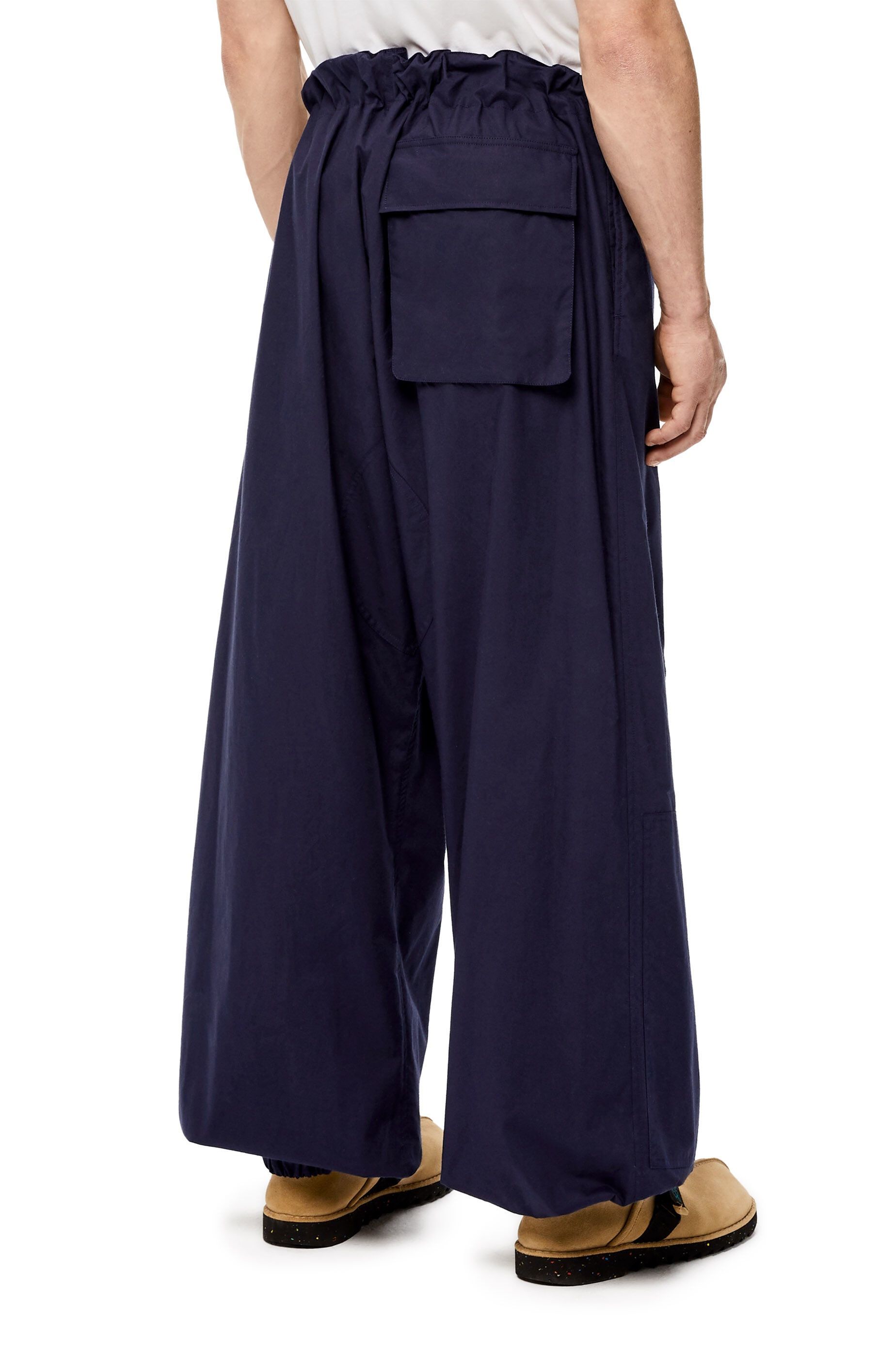 Drawstring trousers in cotton - 4