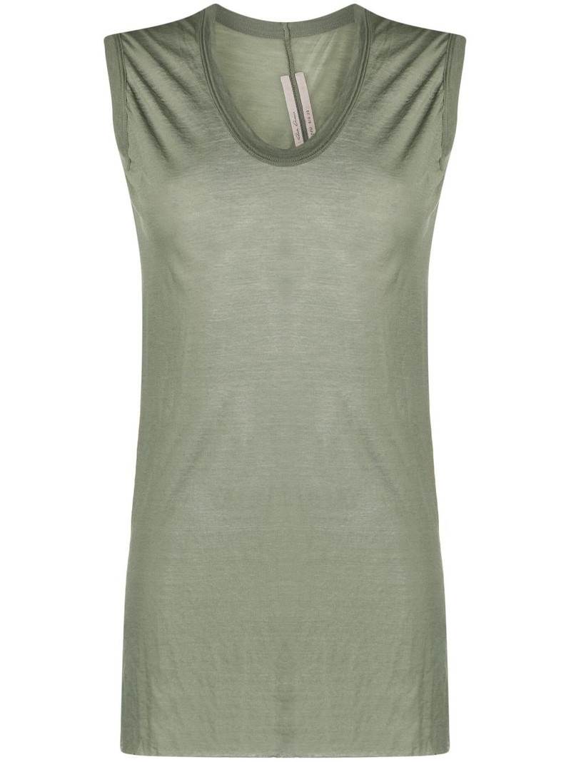 sleeveless V-neck tank top 1